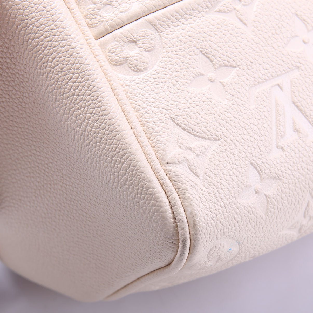 Louis Vuitton Speedy 25 Bandouliere Empreinte NM Cream