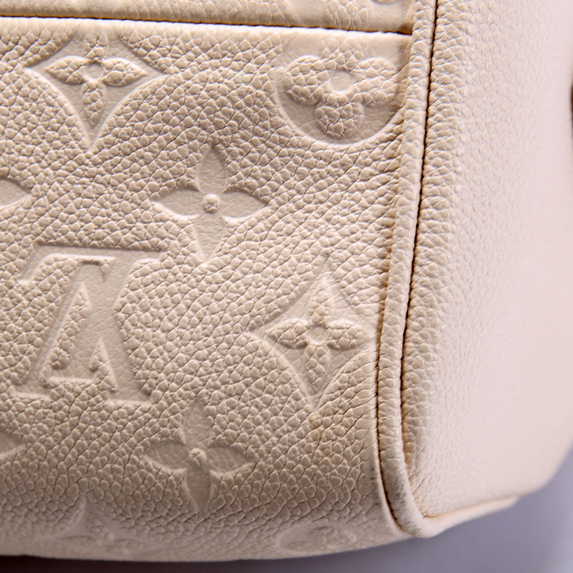 Louis Vuitton Speedy 25 Bandouliere Empreinte NM Cream