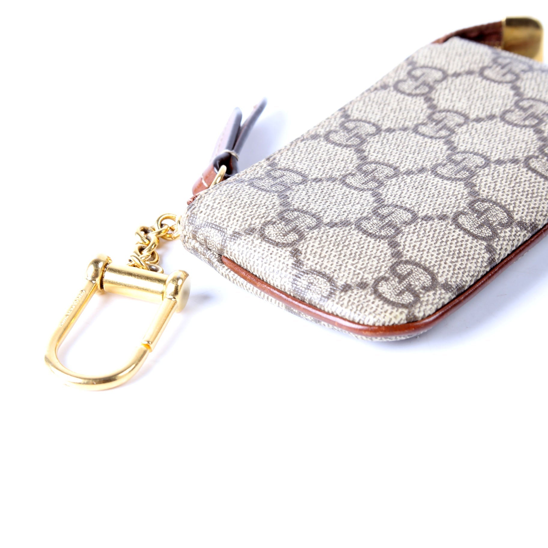Gucci 447964 GG Supreme Key Case