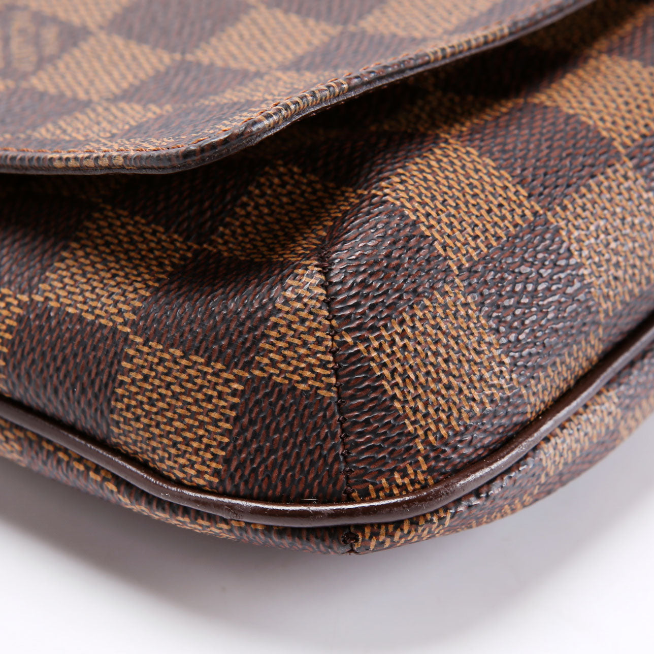 Louis Vuitton Musette Tango Short Damier Ebene