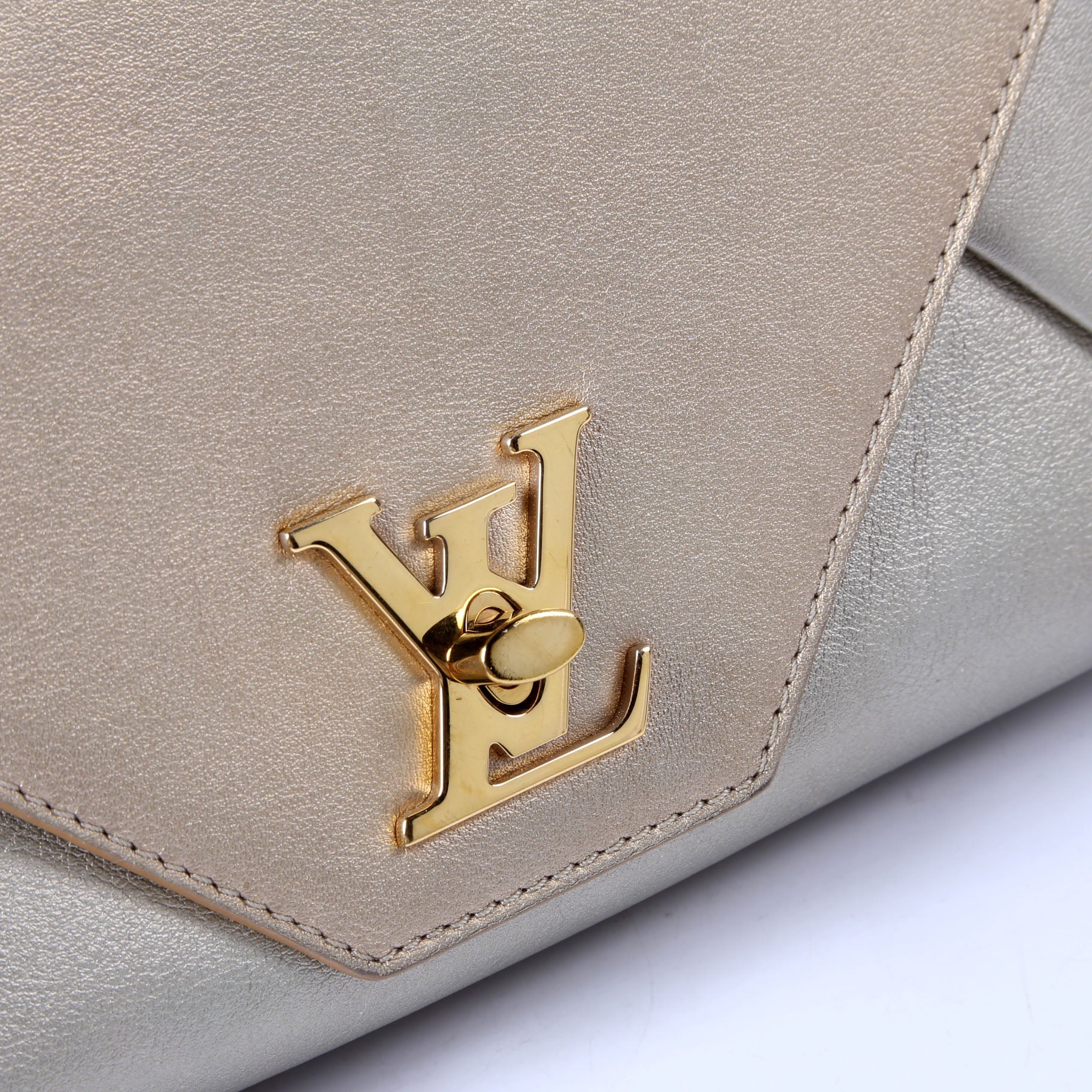 Louis Vuitton Love Note Chain Clutch Calfskin Gold