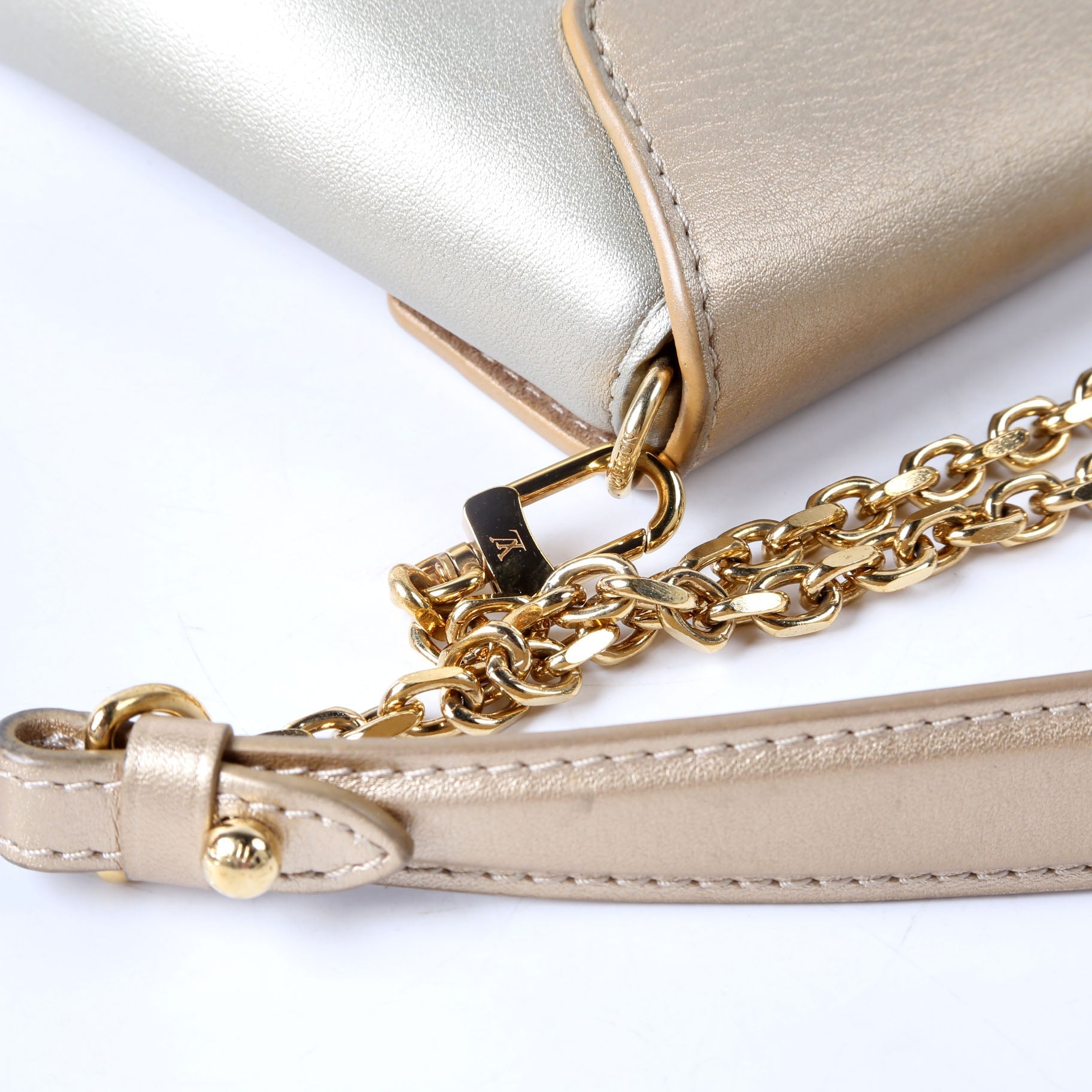 Louis Vuitton Love Note Chain Clutch Calfskin Gold