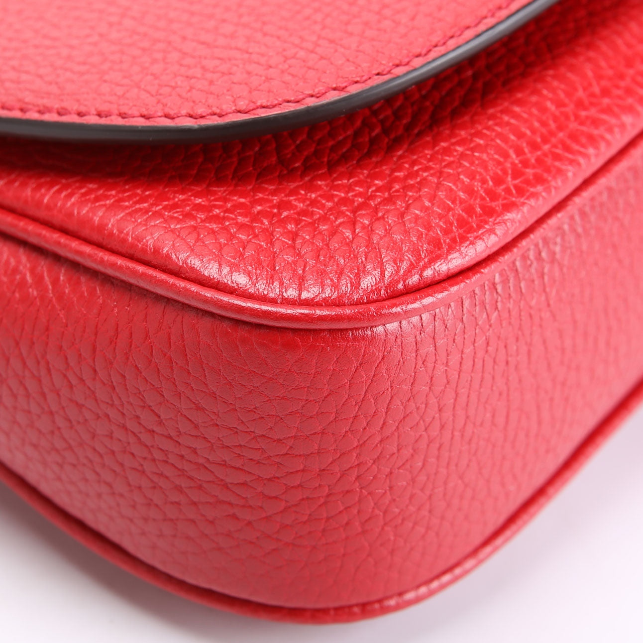 Gucci 536224 Soho Chain Tassel Flap Red