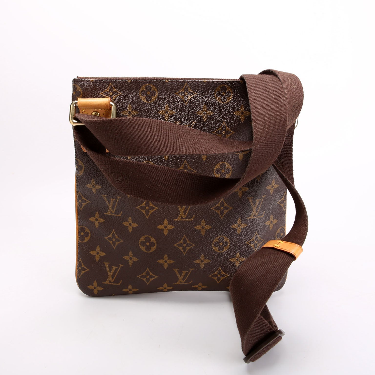 Louis Vuitton Pochette Bosphore Monogram