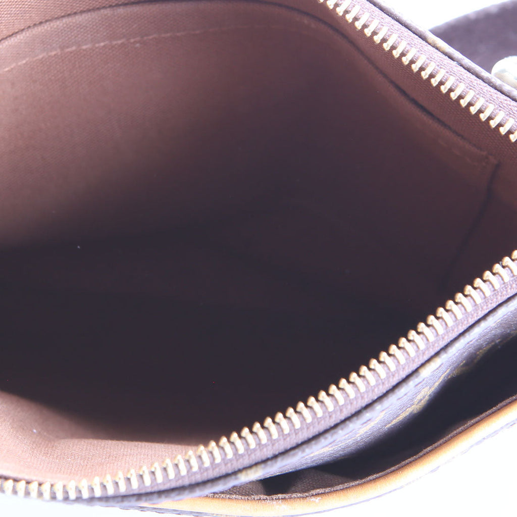 Louis Vuitton Pochette Bosphore Monogram