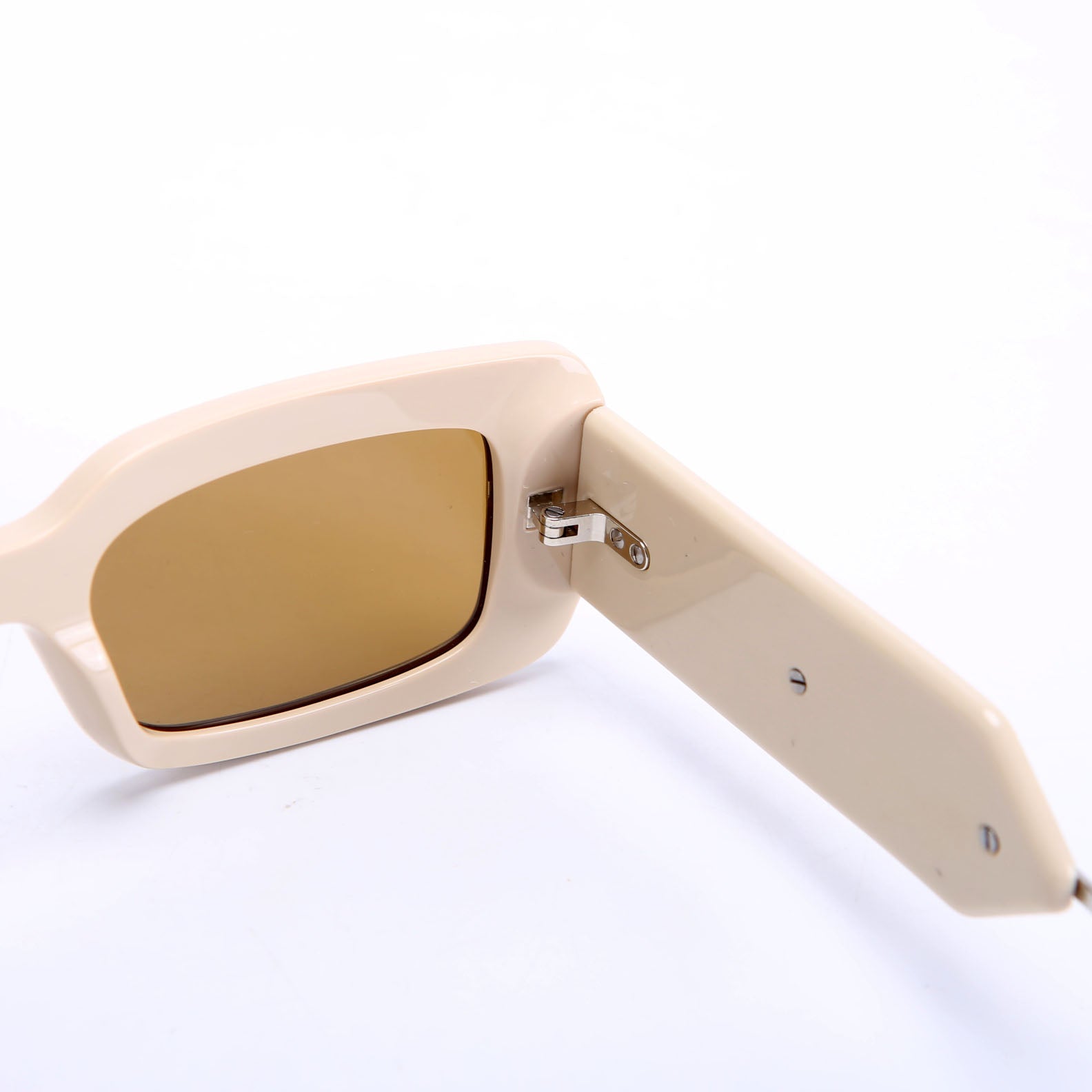 Fendi FE401331 Fendigraphy Nude