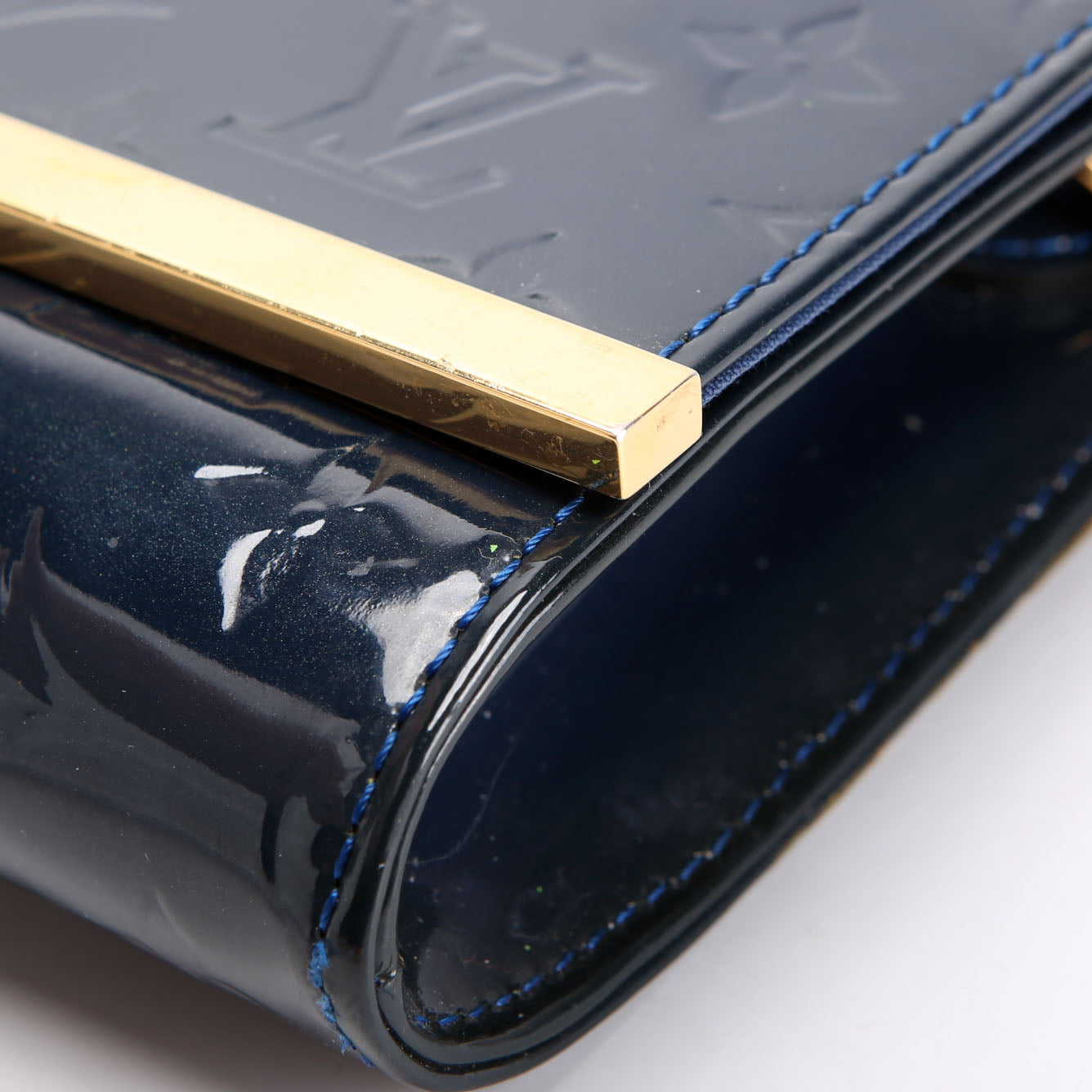 Louis Vuitton Ana Clutch Vernis Navy