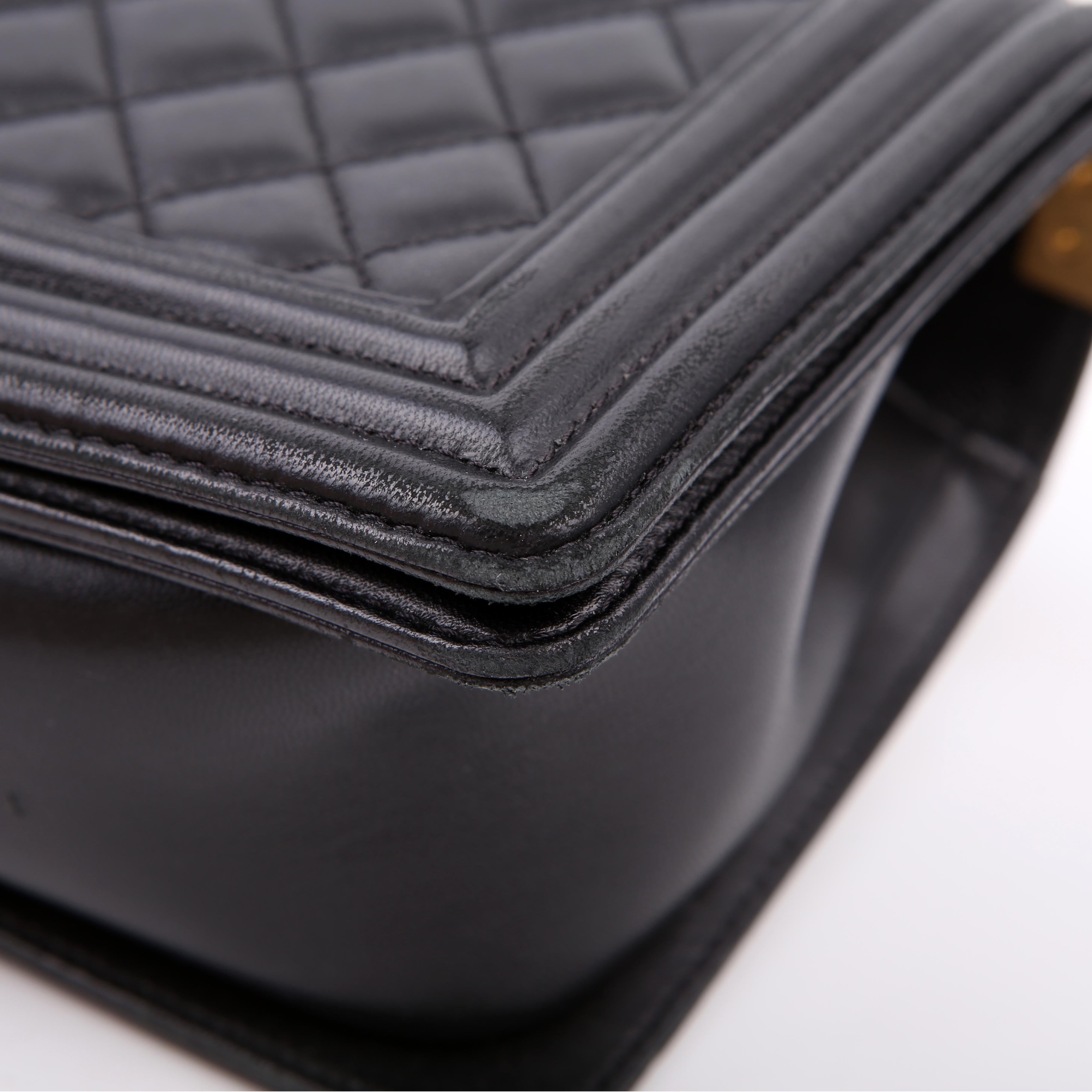 Chanel Boy Flap Medium Old Lambskin Black 22M