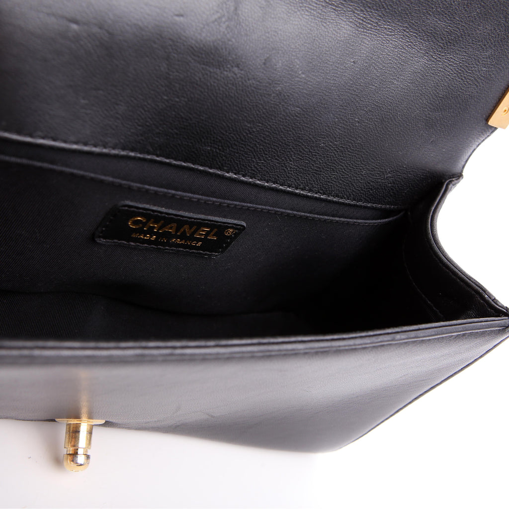 Chanel Boy Flap Medium Old Lambskin Black 22M