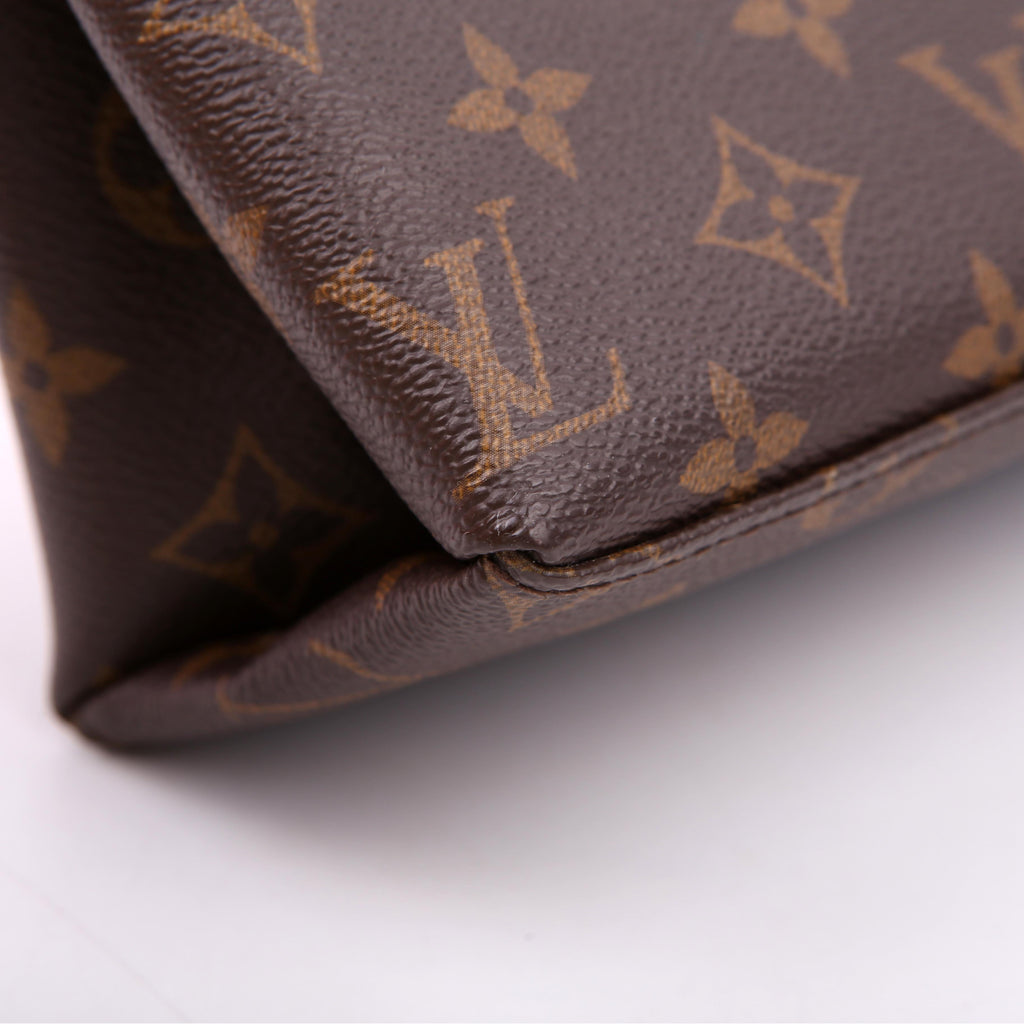 Louis Vuitton Saint Michel Monogram Epi Red