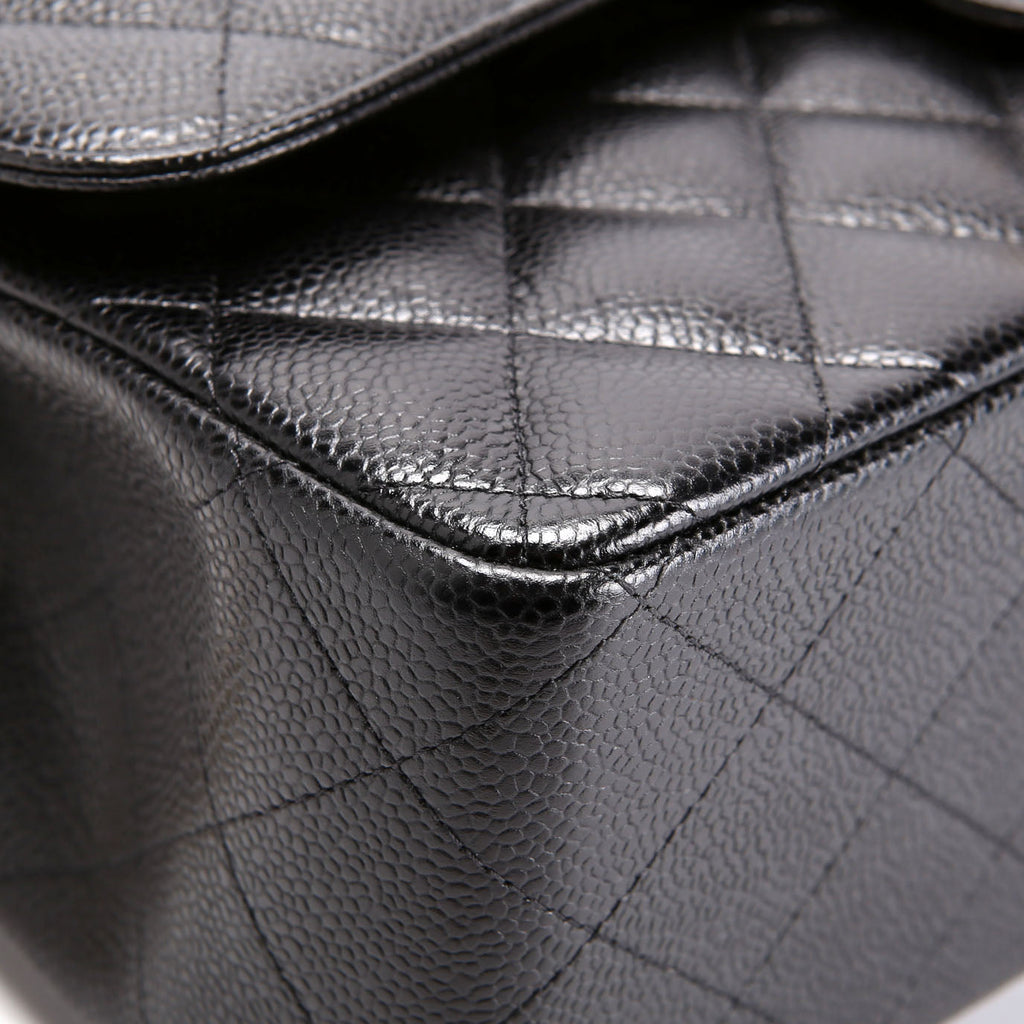 Chanel Classic Flap Jumbo Caviar 23M Black/Burgundy
