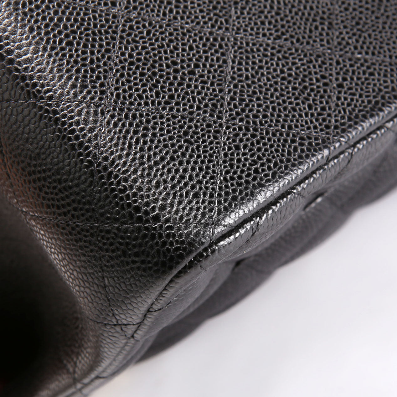 Chanel Classic Flap Jumbo Caviar 23M Black/Burgundy