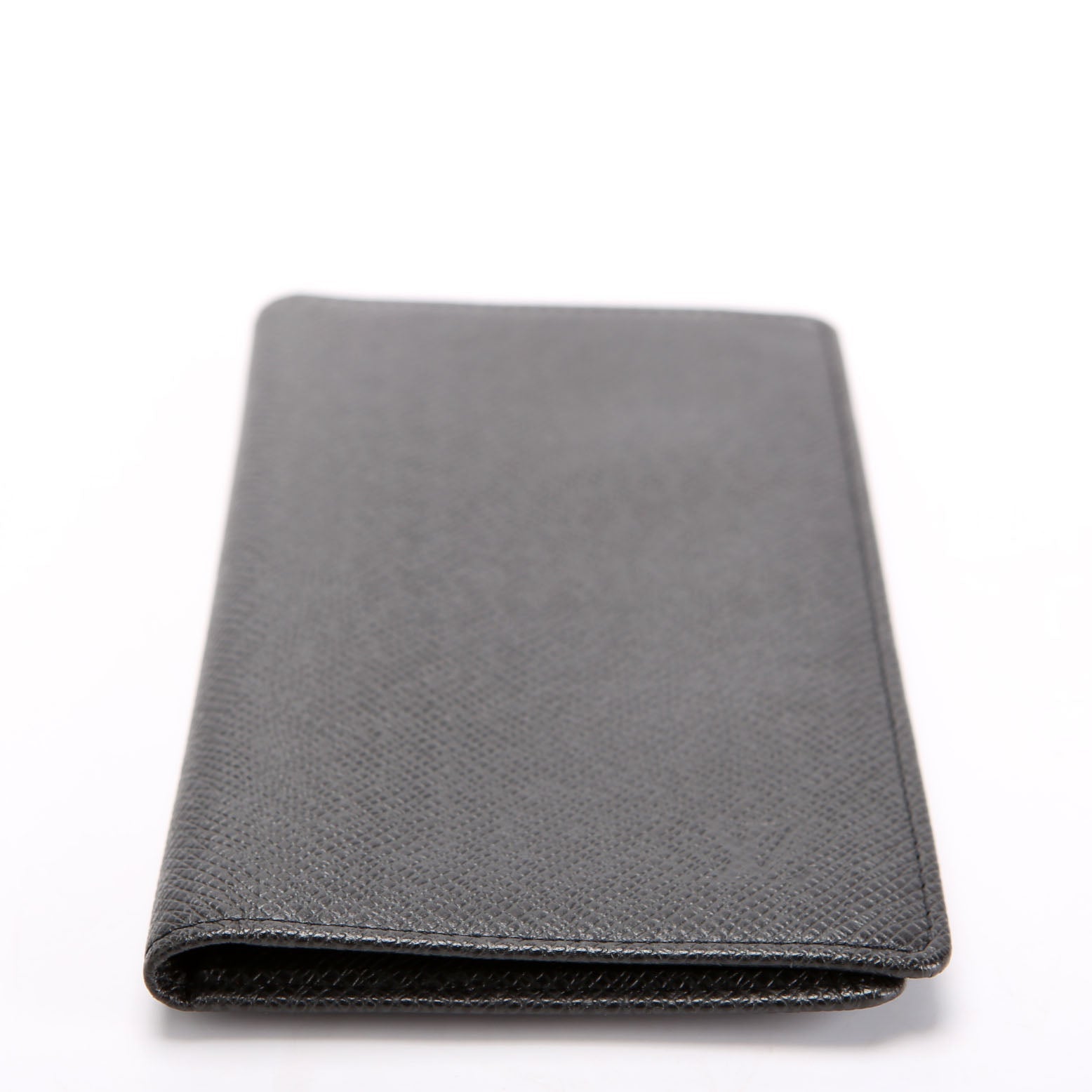 Louis Vuitton Bi-Fold Vertical Wallet Taiga