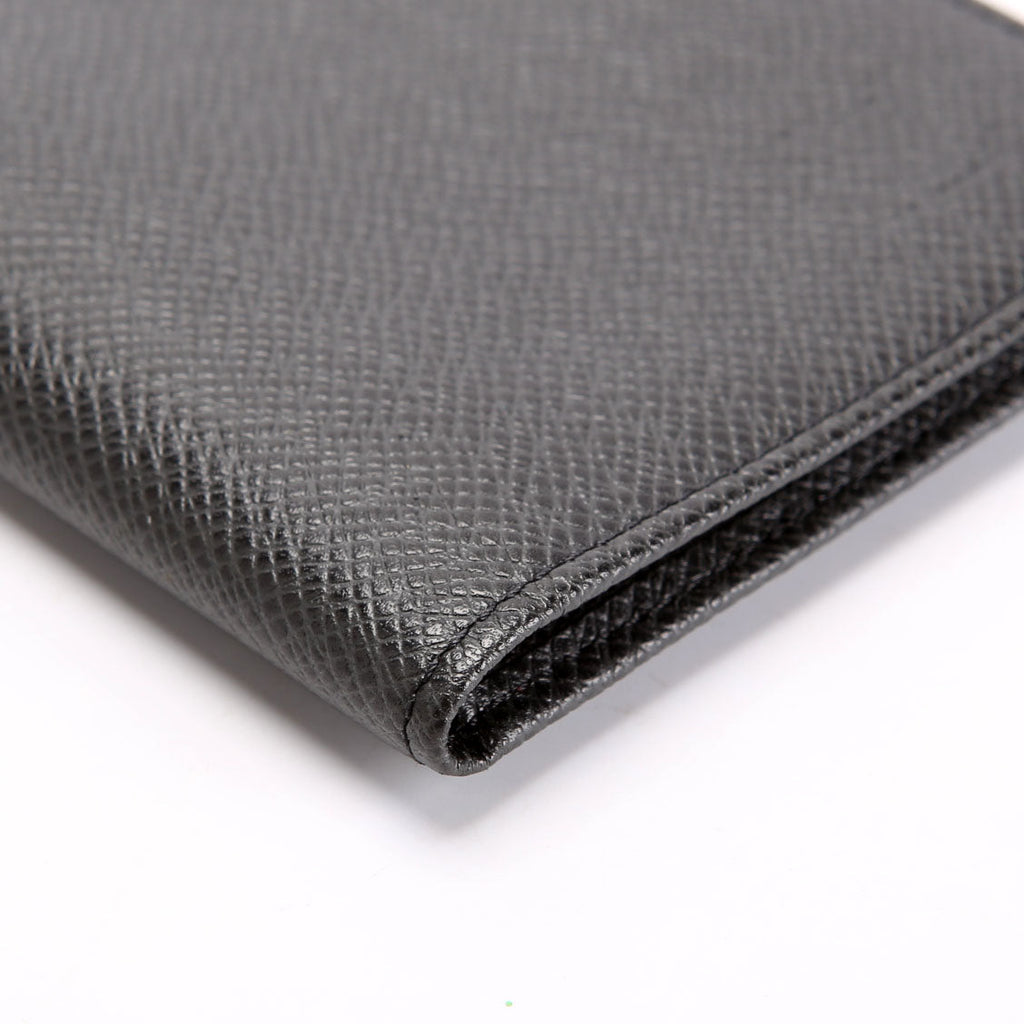 Louis Vuitton Bi-Fold Vertical Wallet Taiga