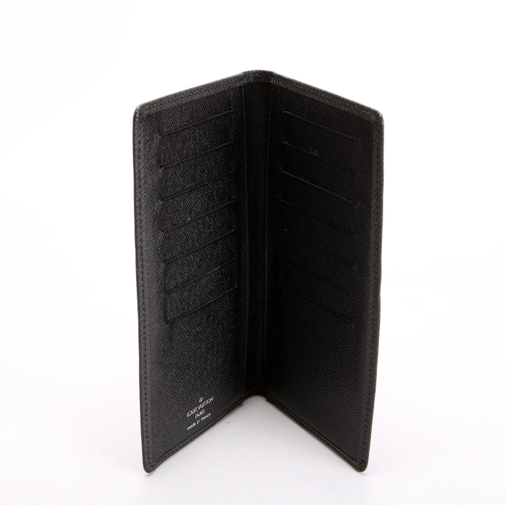 Louis Vuitton Bi-Fold Vertical Wallet Taiga