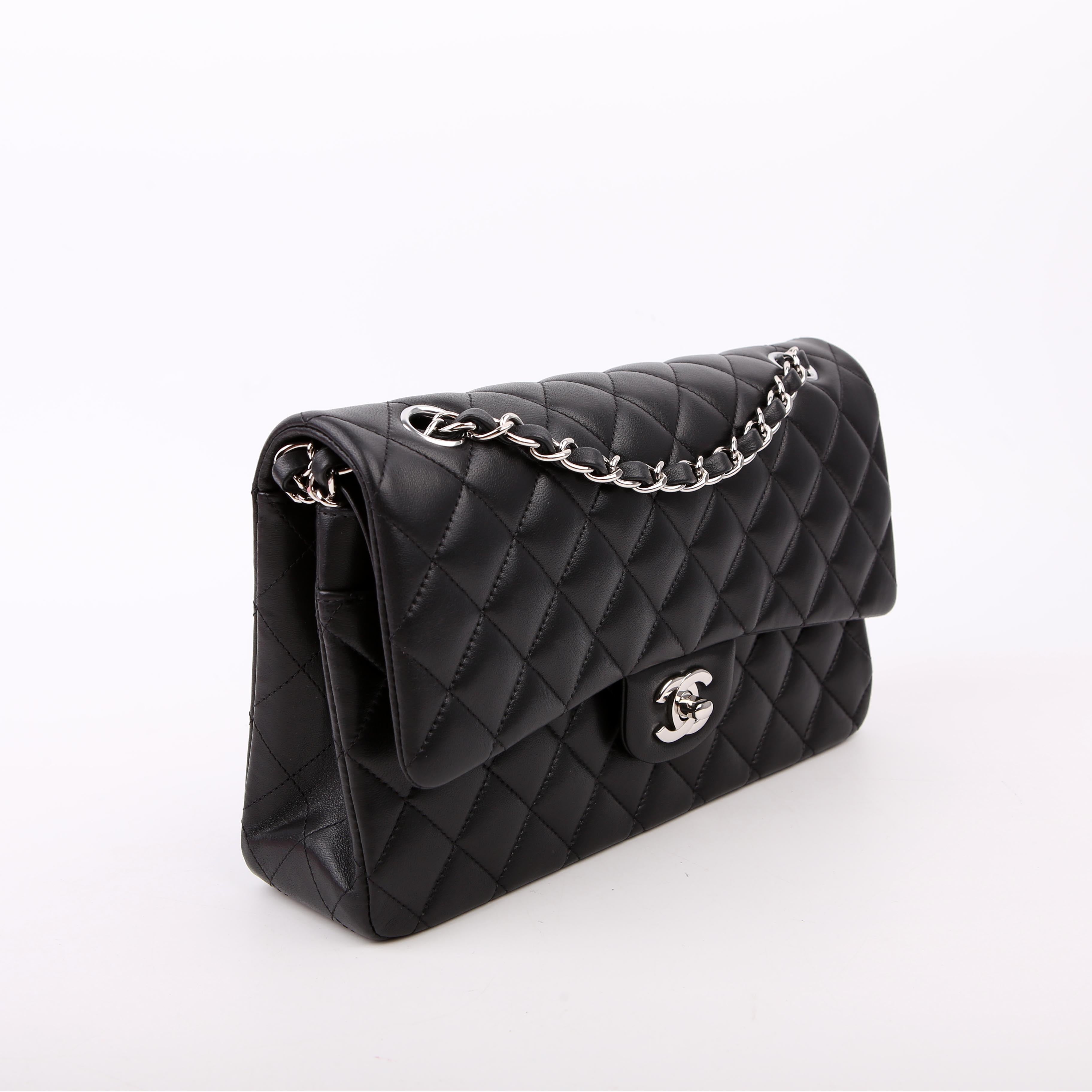 Chanel Classic Flap Medium Lambskin RFID Black/Silver
