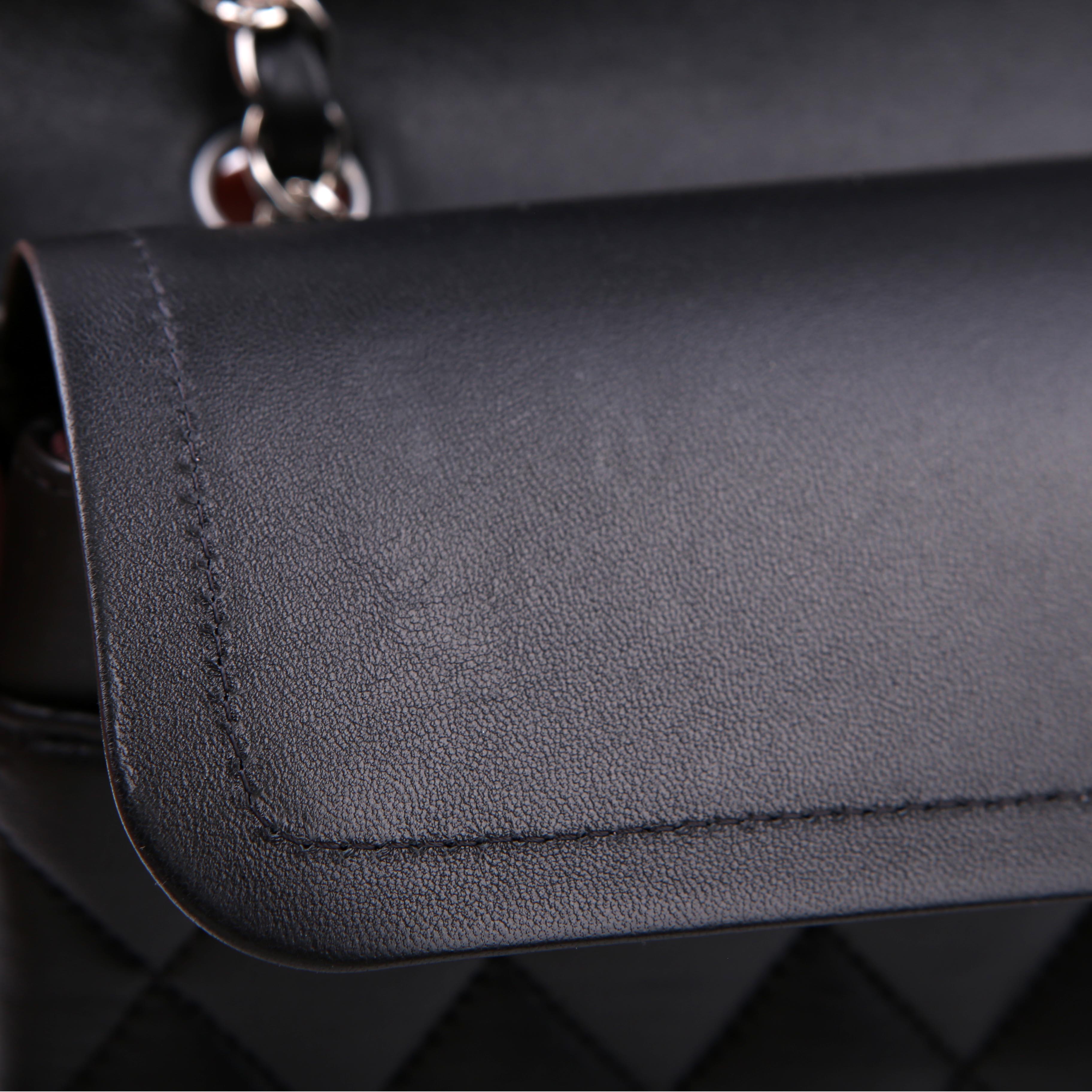 Chanel Classic Flap Medium Lambskin RFID Black/Silver