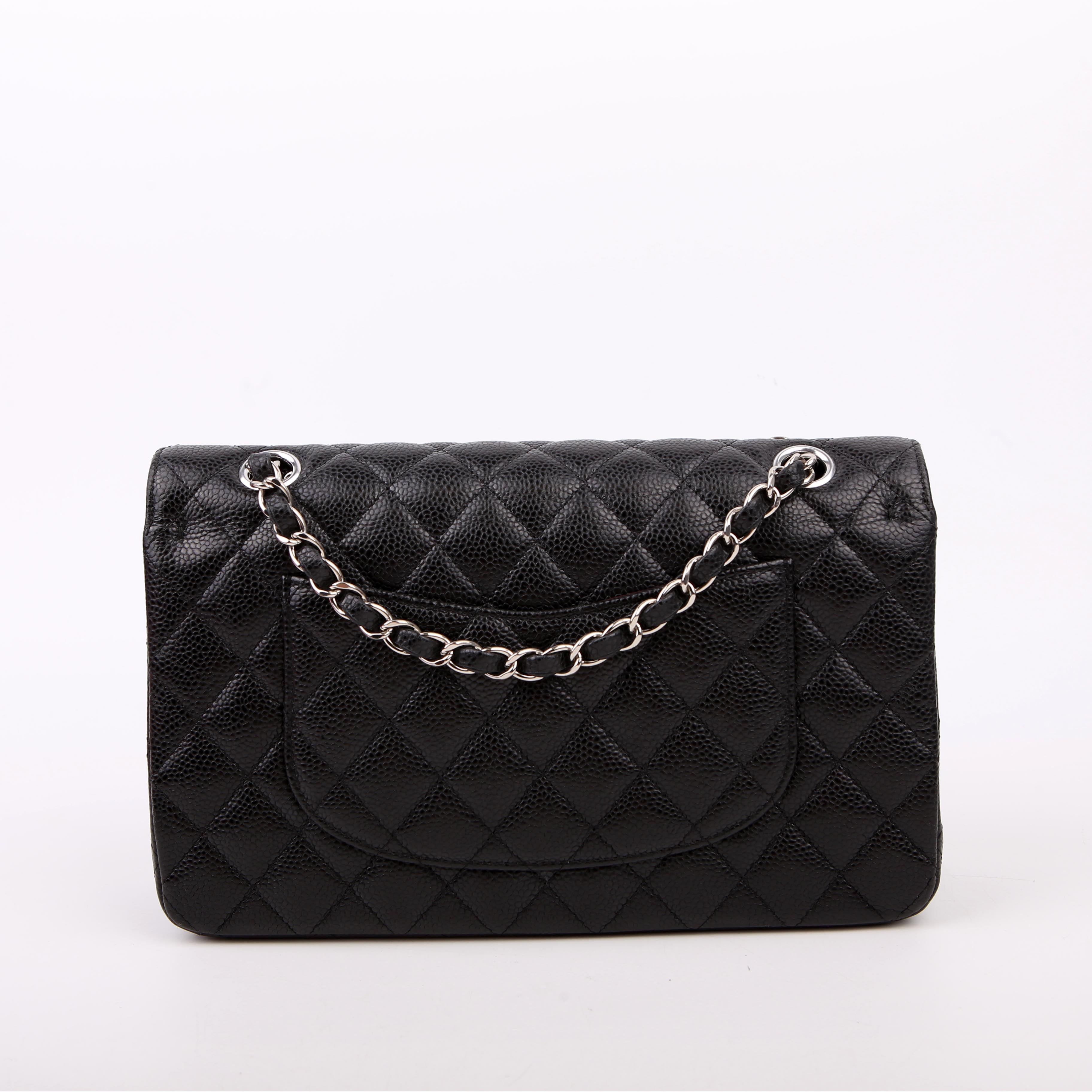 Chanel Classic Flap Medium Caviar 22M Black/Silver