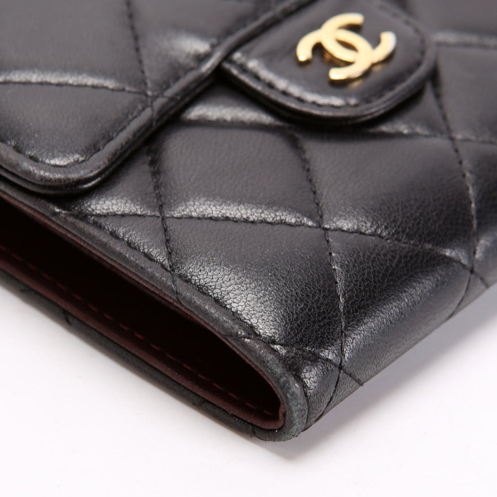 Chanel Classic Compact Flap Wallet Lambskin 22M Black