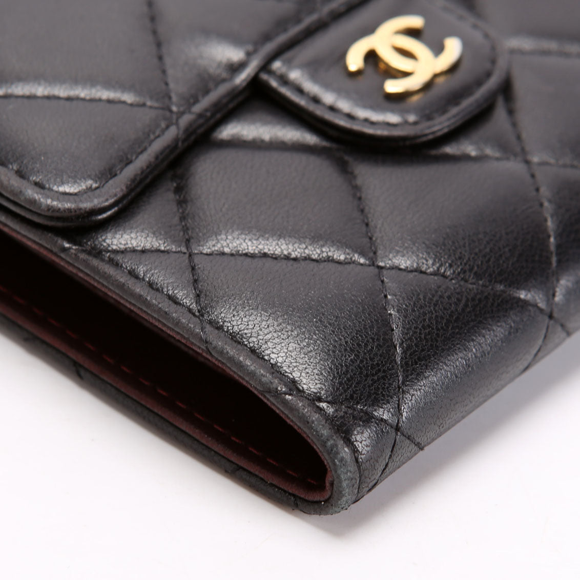 Chanel Classic Compact Flap Wallet Lambskin 22M Black
