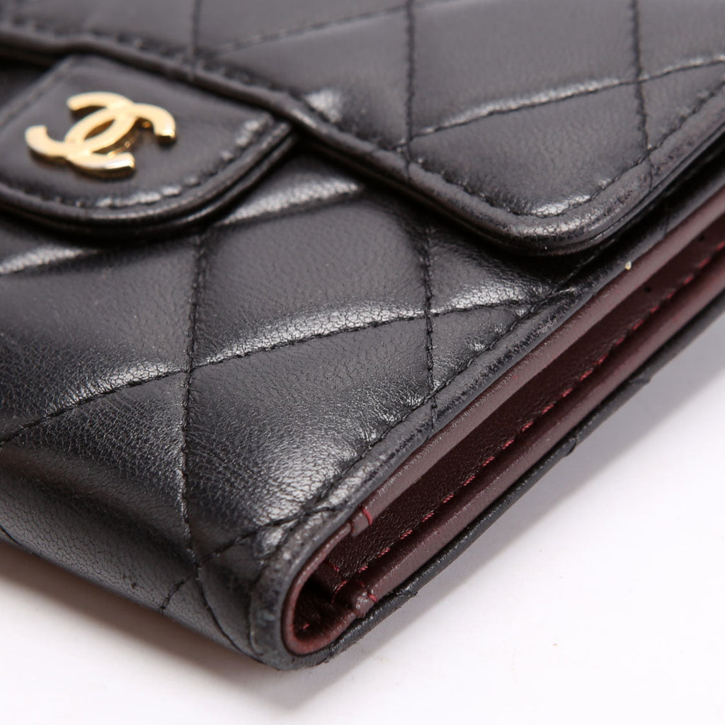 Chanel Classic Compact Flap Wallet Lambskin 22M Black