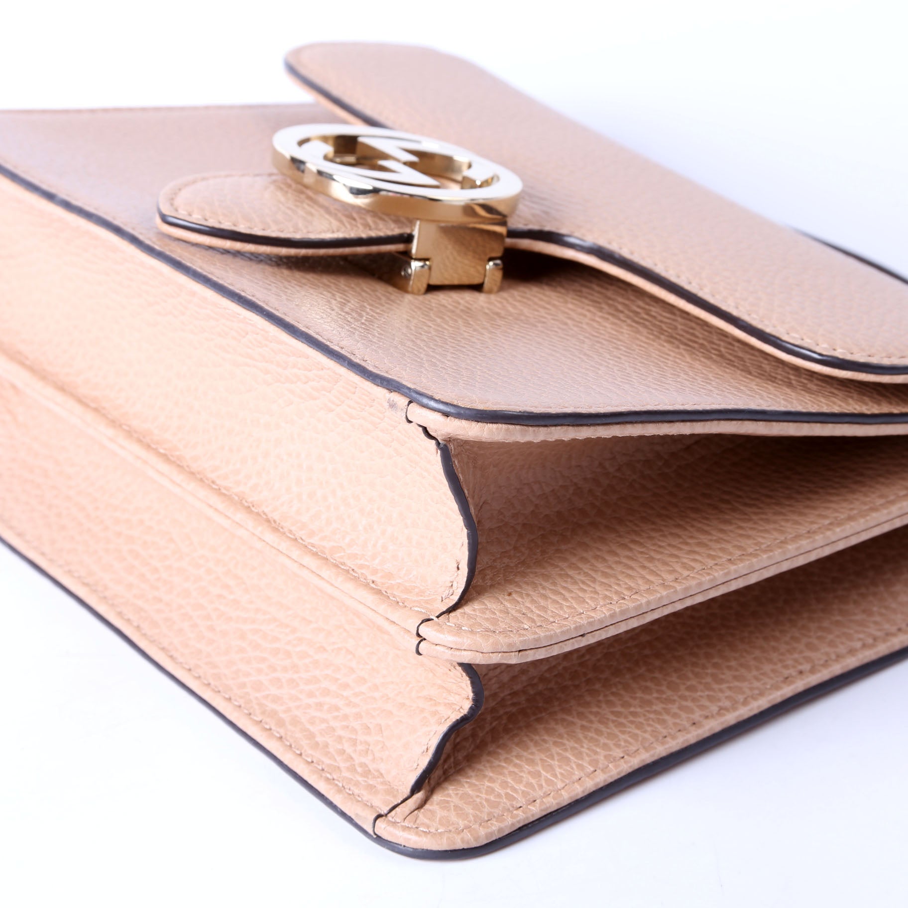 Gucci 510304 Interlocking Small Crossbody Nude