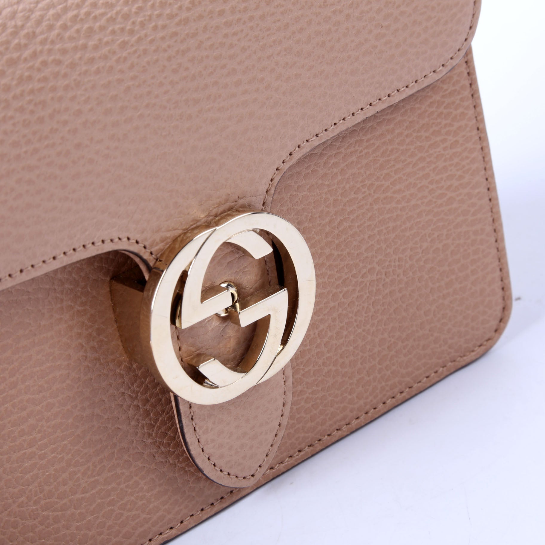 Gucci 510304 Interlocking Small Crossbody Nude