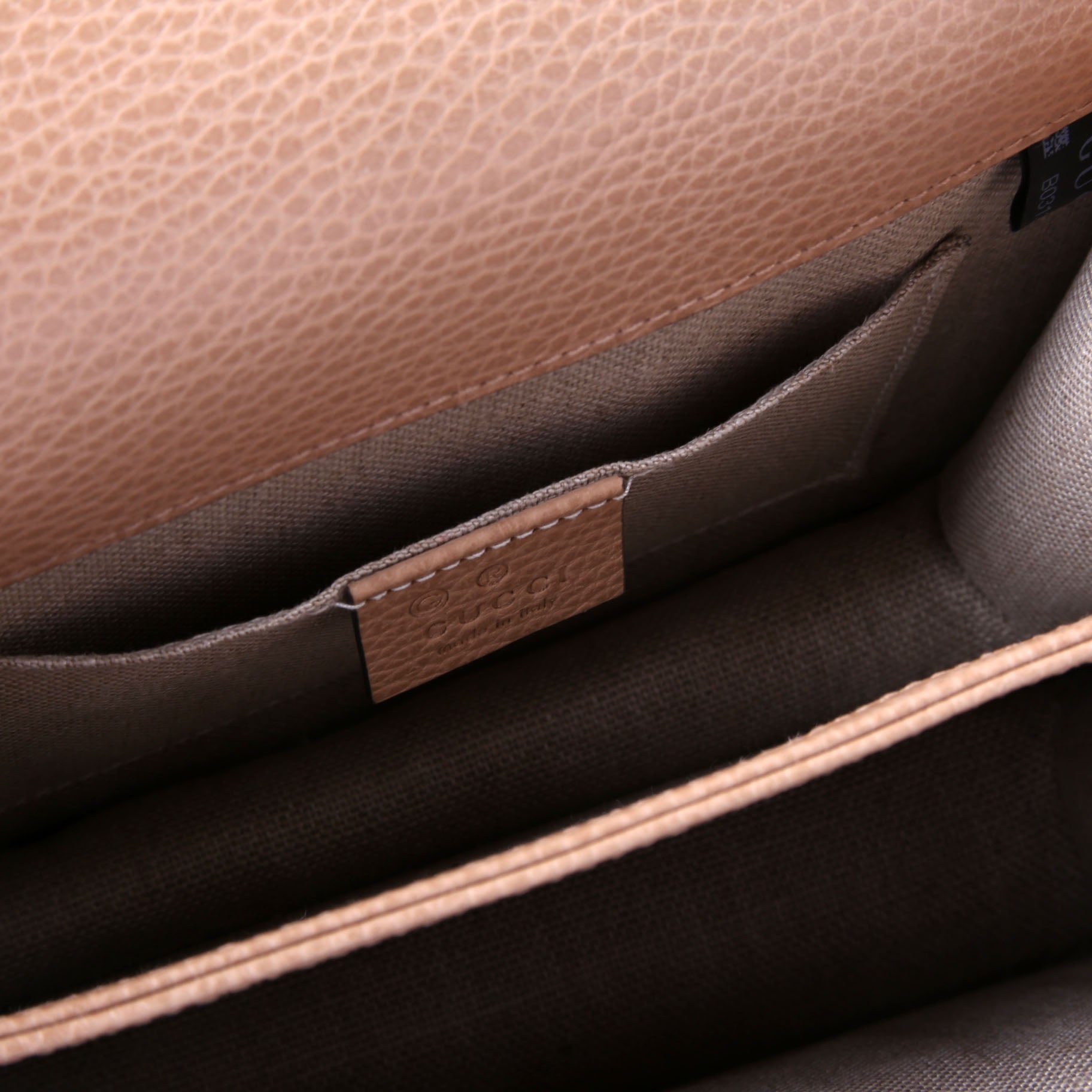 Gucci 510304 Interlocking Small Crossbody Nude