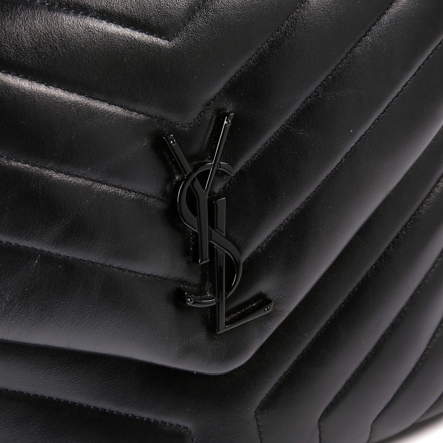 Saint Laurent Loulou Medium Quilted 574946 Black
