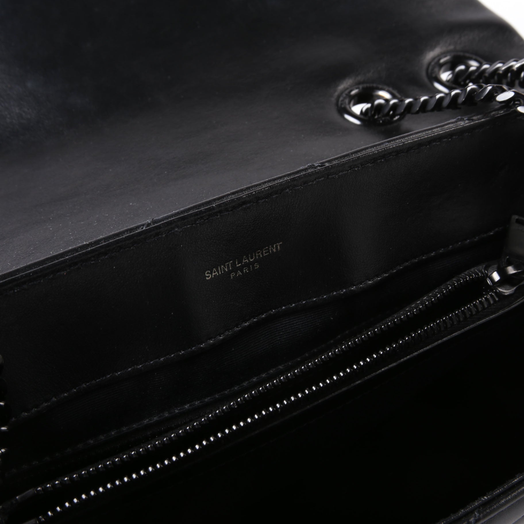 Saint Laurent Loulou Medium Quilted 574946 Black
