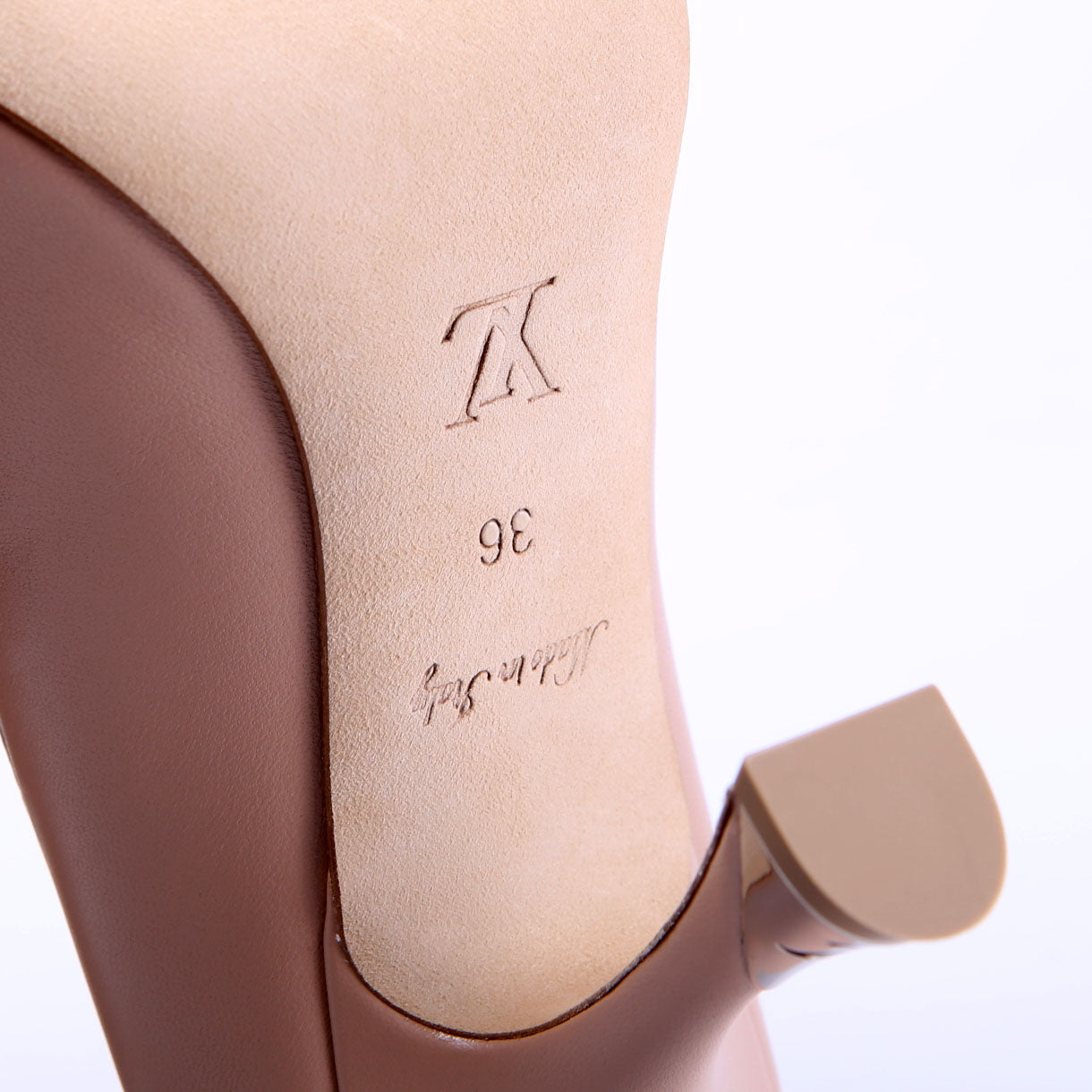 Louis Vuitton Leather Pumps Size 36