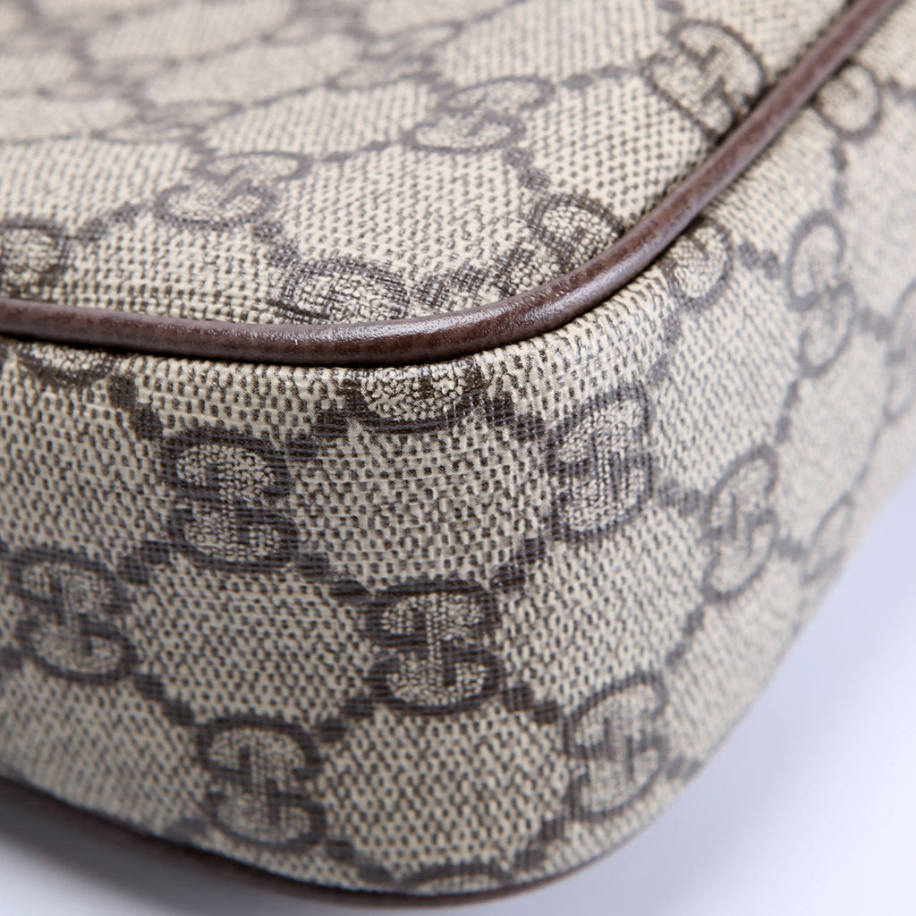 Gucci 735132 GG Supreme Small Handbag Brown