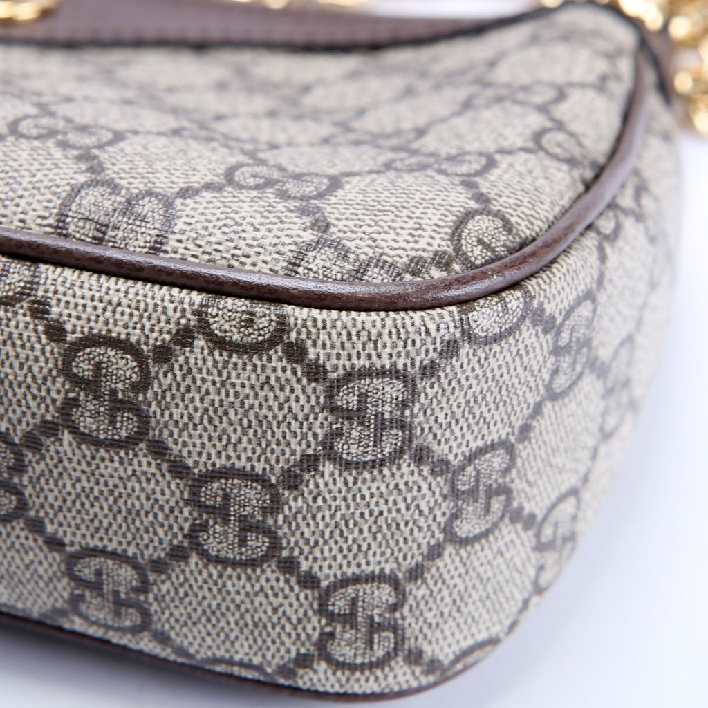 Gucci 735132 GG Supreme Small Handbag Brown