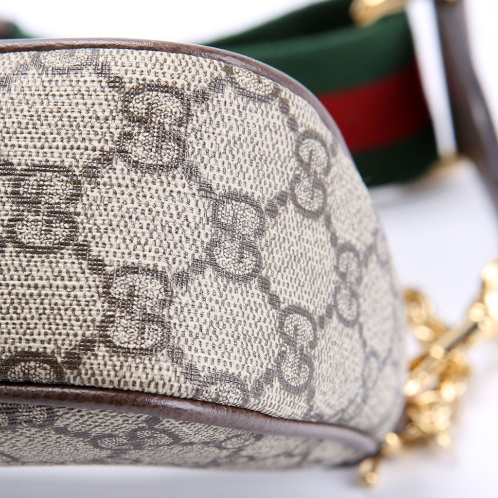 Gucci 735132 GG Supreme Small Handbag Brown