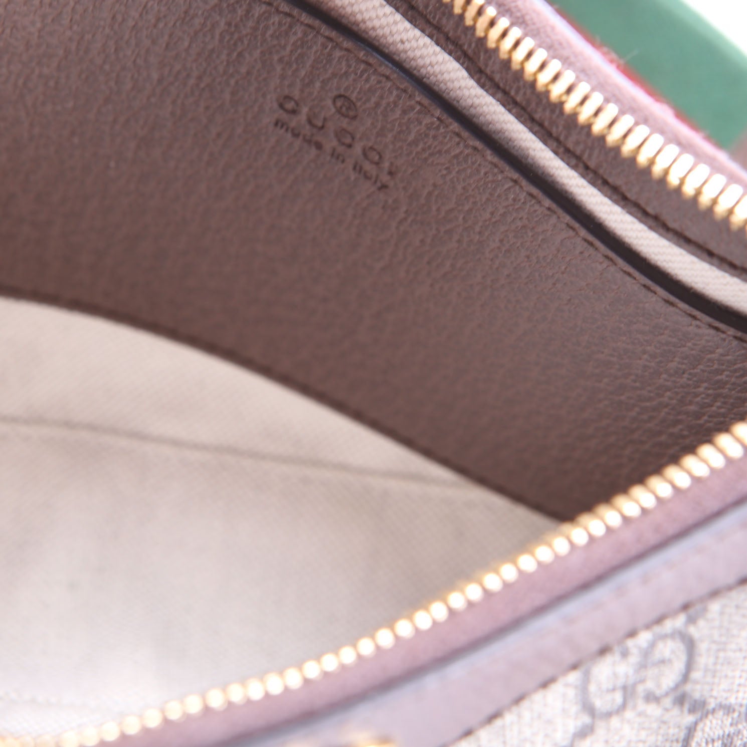 Gucci 735132 GG Supreme Small Handbag Brown