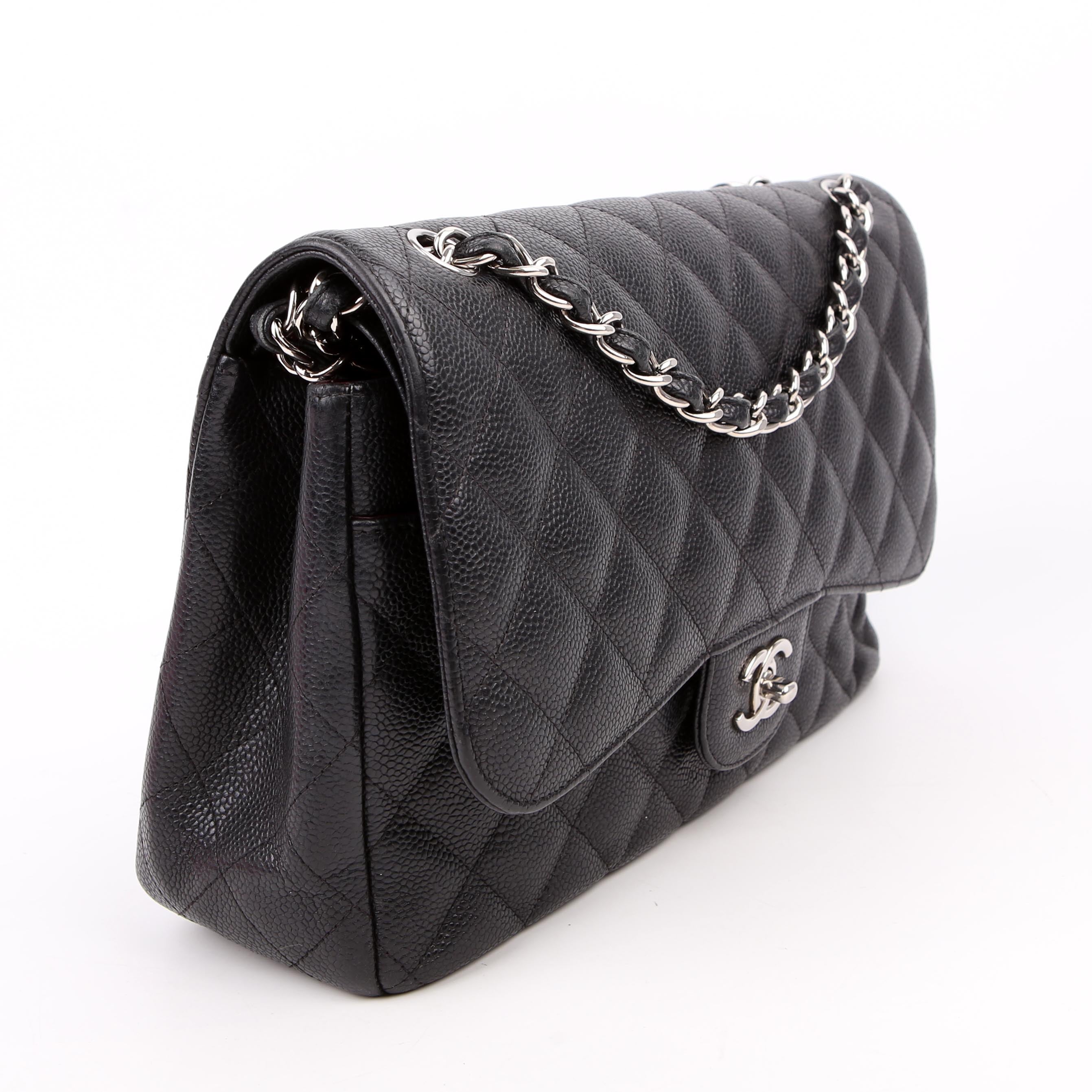 Chanel Classic Flap Jumbo Caviar 25-28M Black