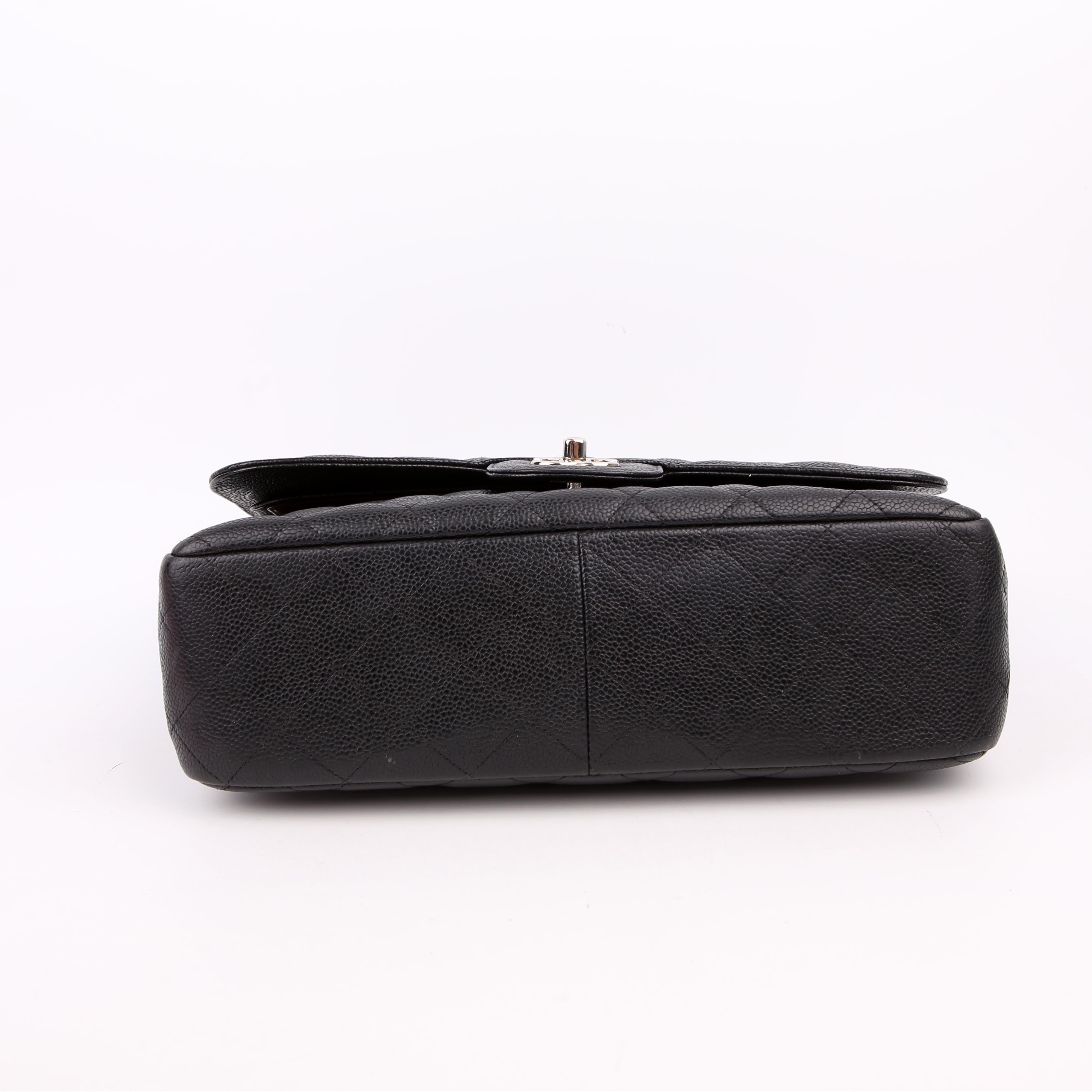Chanel Classic Flap Jumbo Caviar 25-28M Black