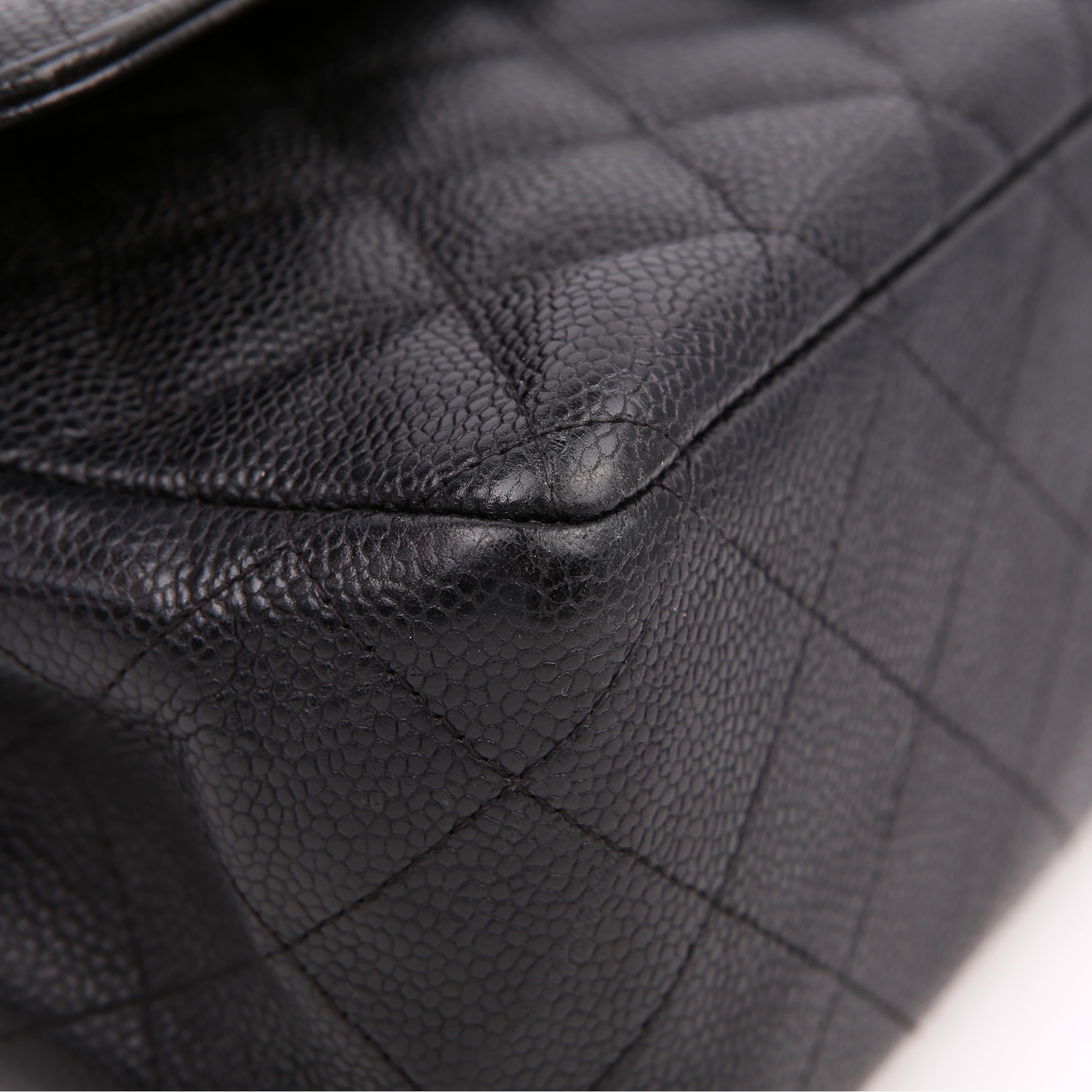 Chanel Classic Flap Jumbo Caviar 25-28M Black