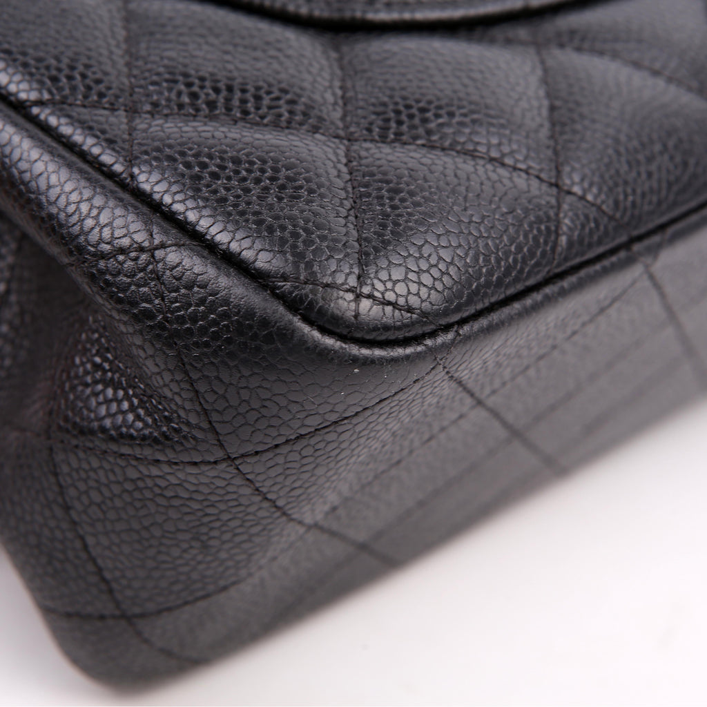 Chanel Classic Flap Jumbo Caviar 25-28M Black