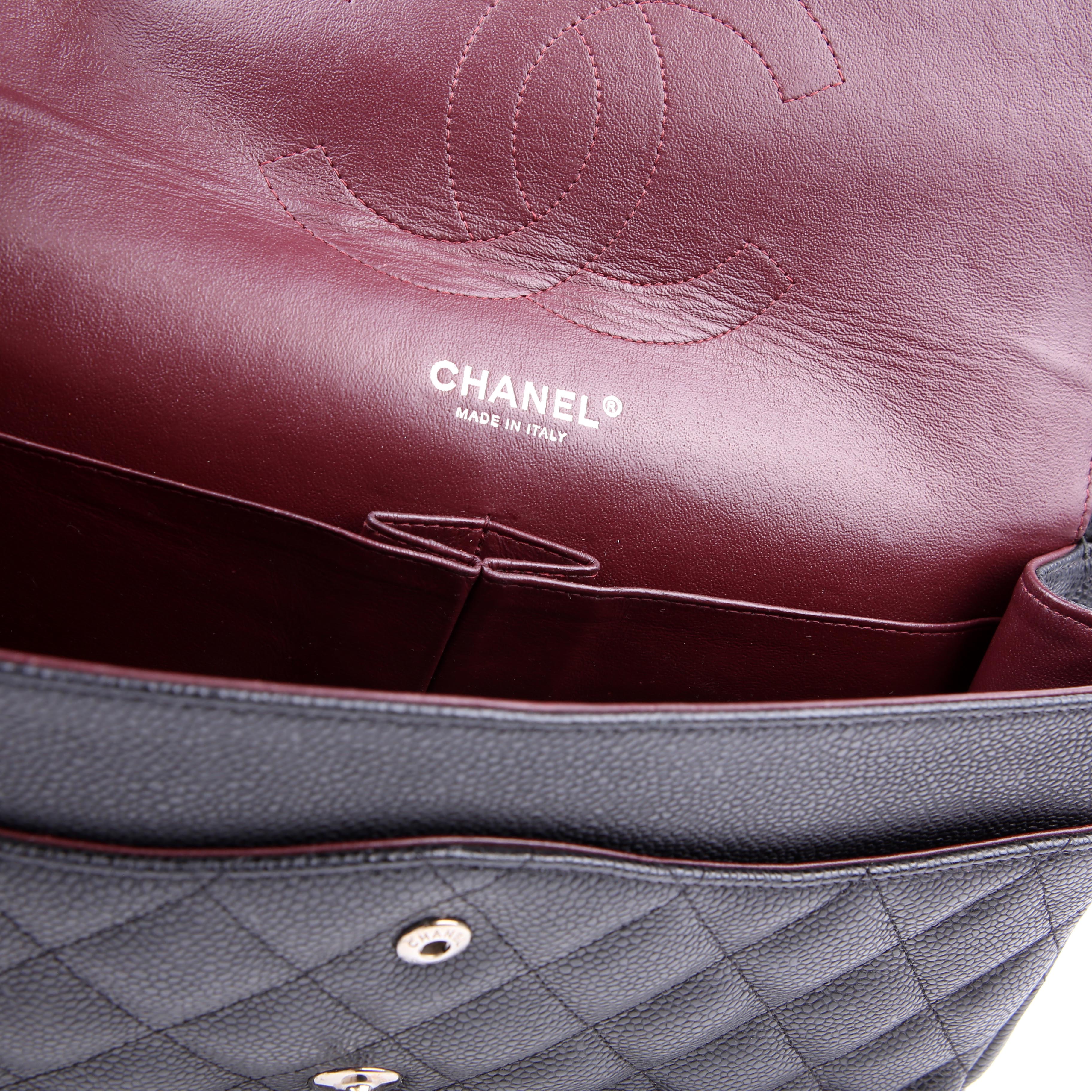 Chanel Classic Flap Jumbo Caviar 25-28M Black