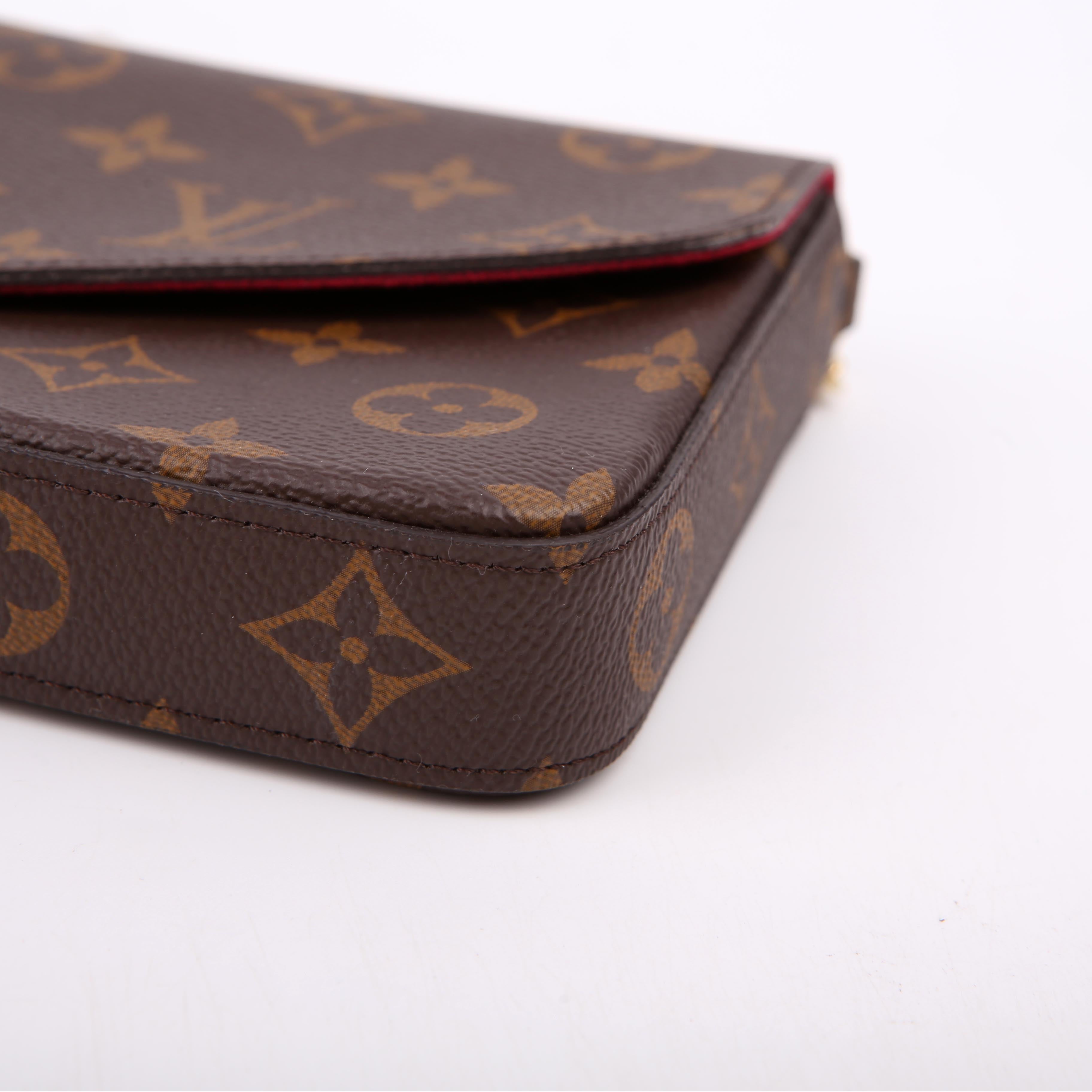 Louis Vuitton Pochete Felicie Monogram Berry