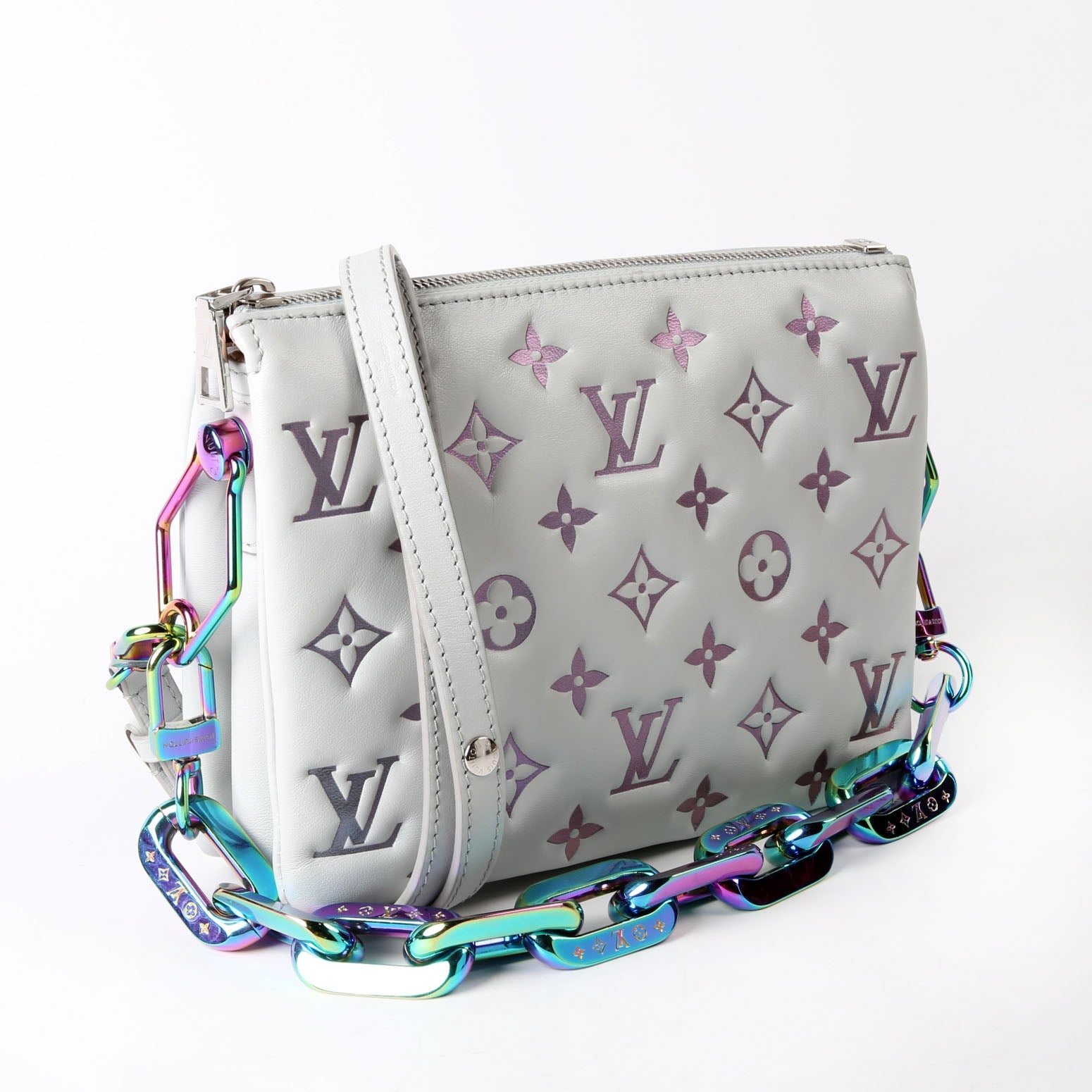 Louis Vuitton Coussin BB NV Lambskin