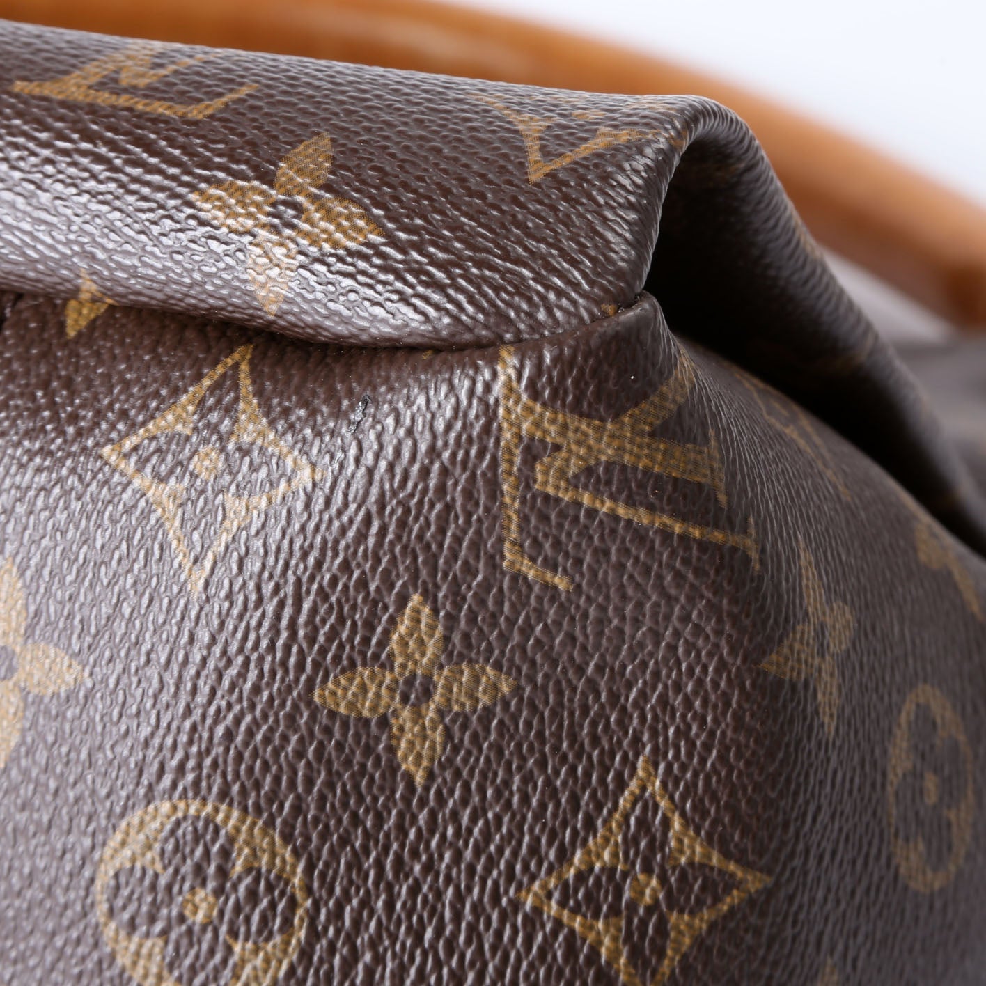 Louis Vuitton Artsy MM Monogram