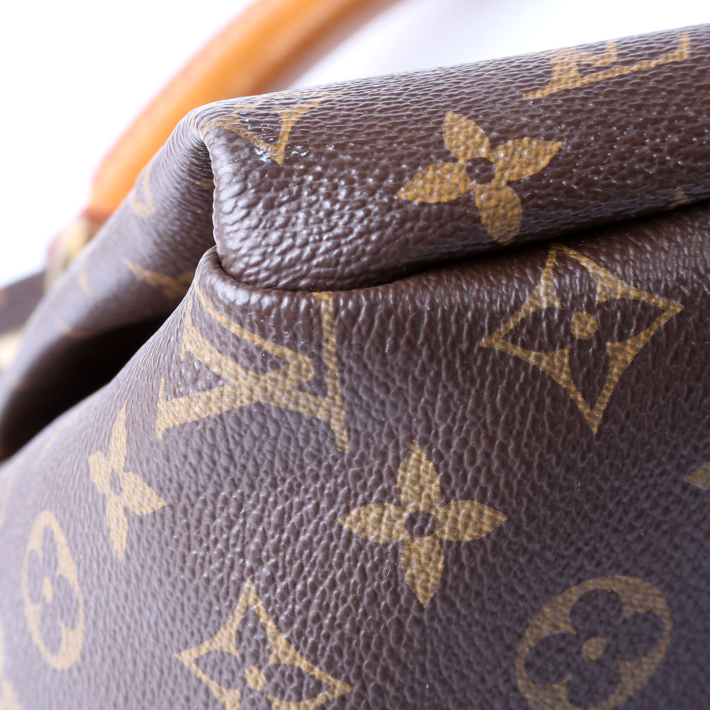 Louis Vuitton Artsy MM Monogram