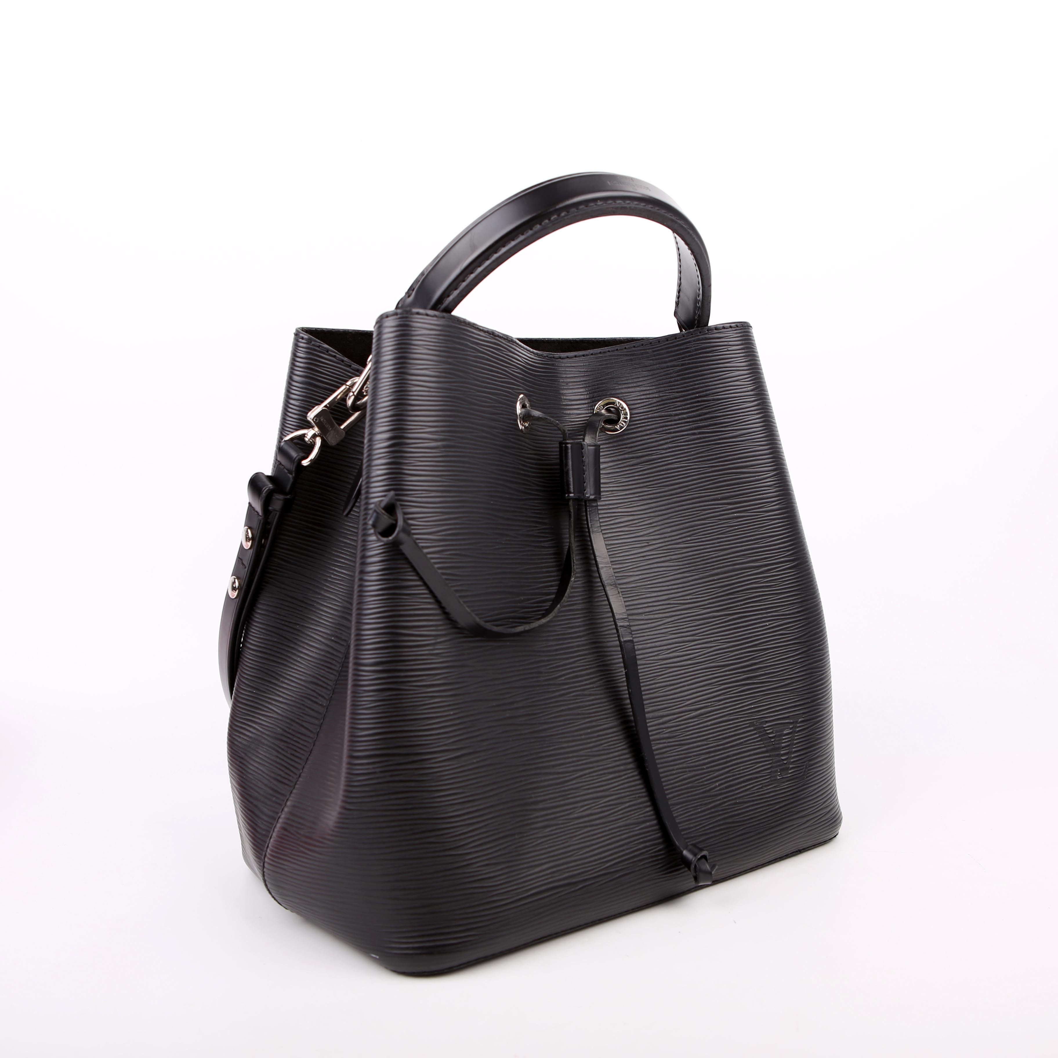 Louis Vuitton Neonoe MM Epi Black