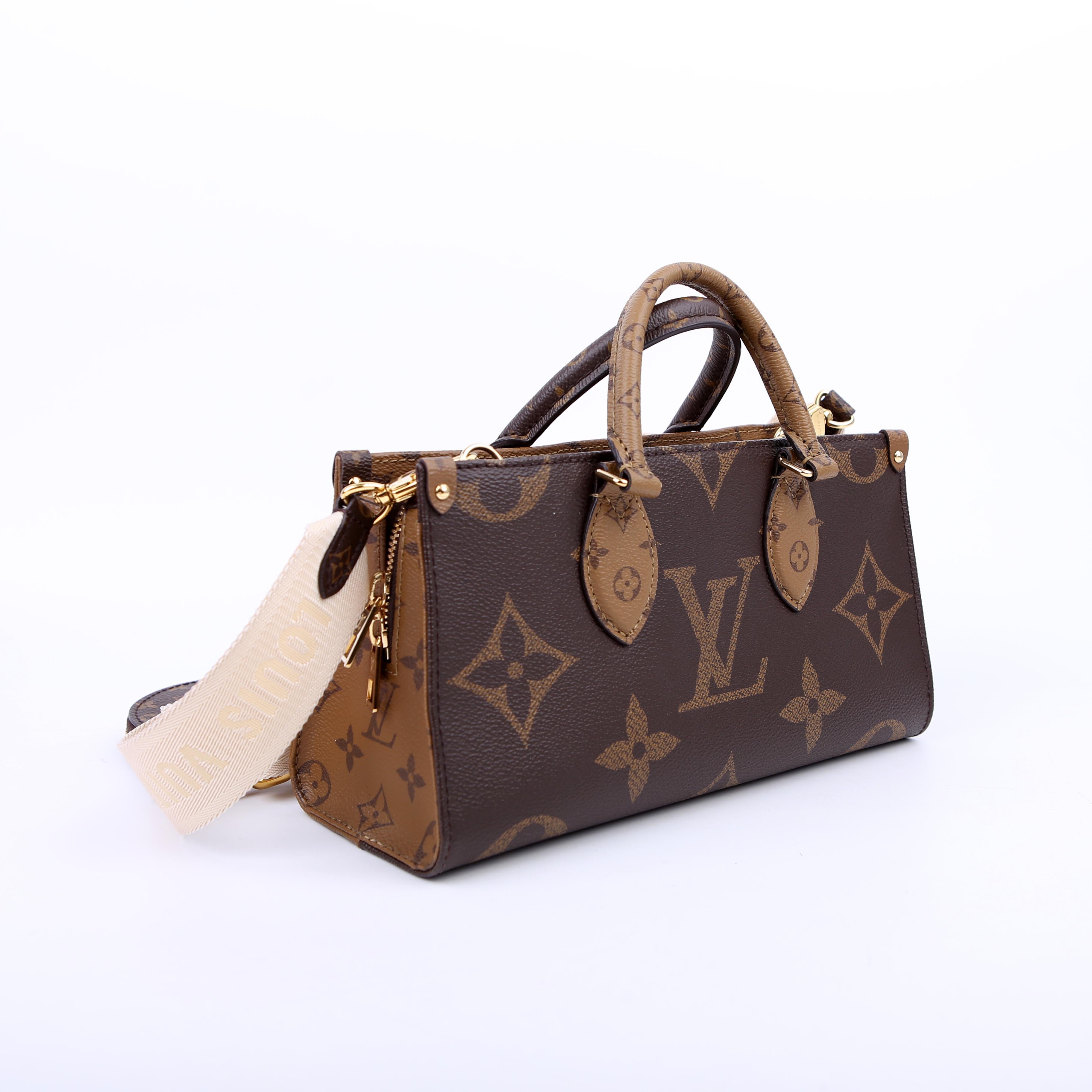 Louis Vuitton ONTHEGO East West Giant Reverse Monogram