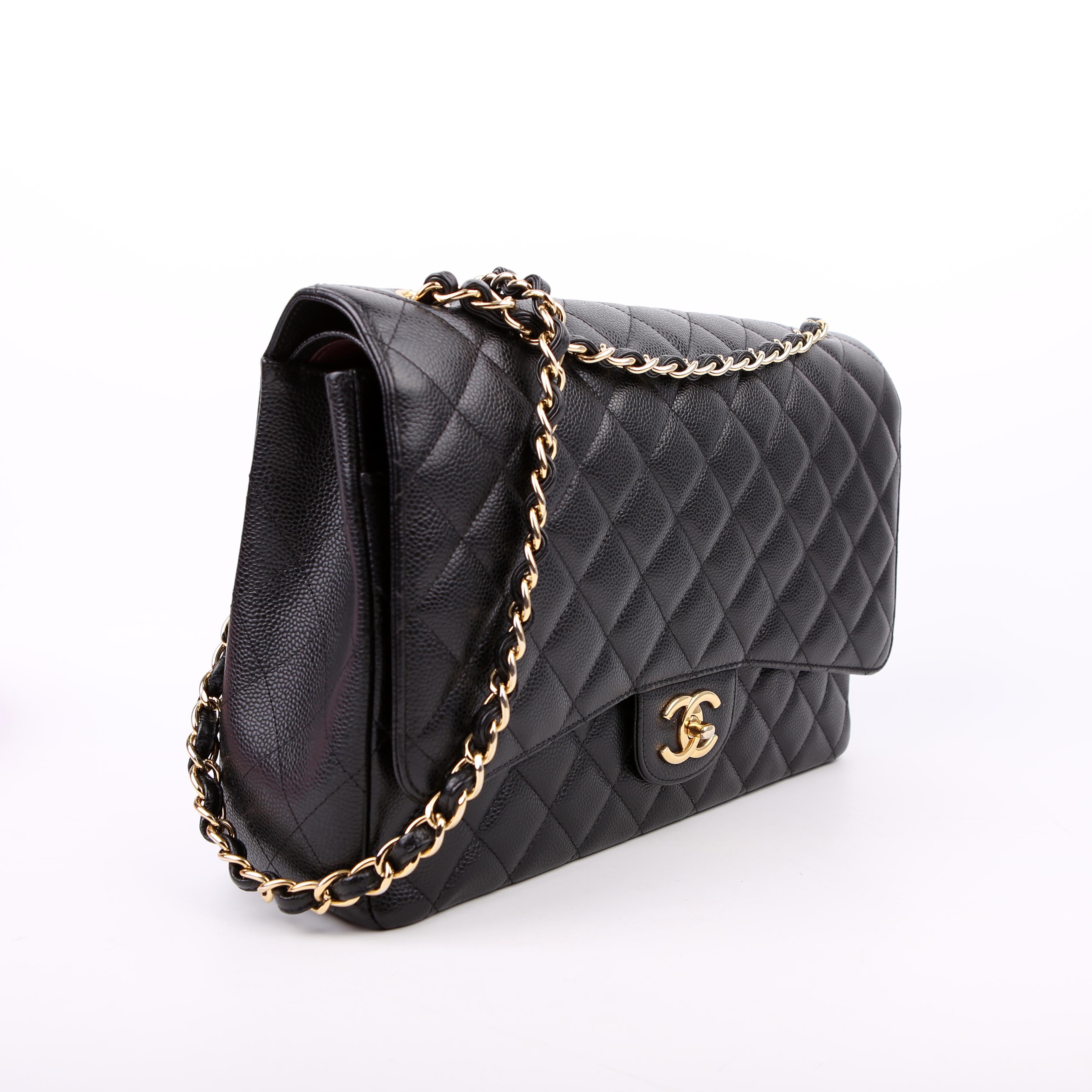 Chanel Classic Flap Maxi Caviar 17-20M Black
