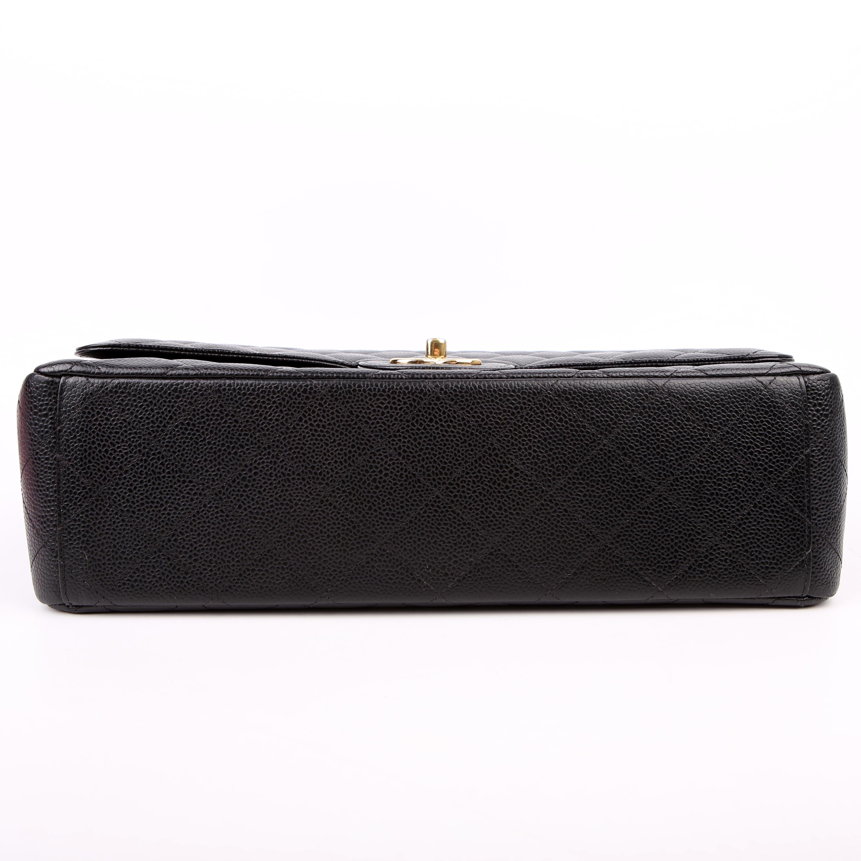 Chanel Classic Flap Maxi Caviar 17-20M Black