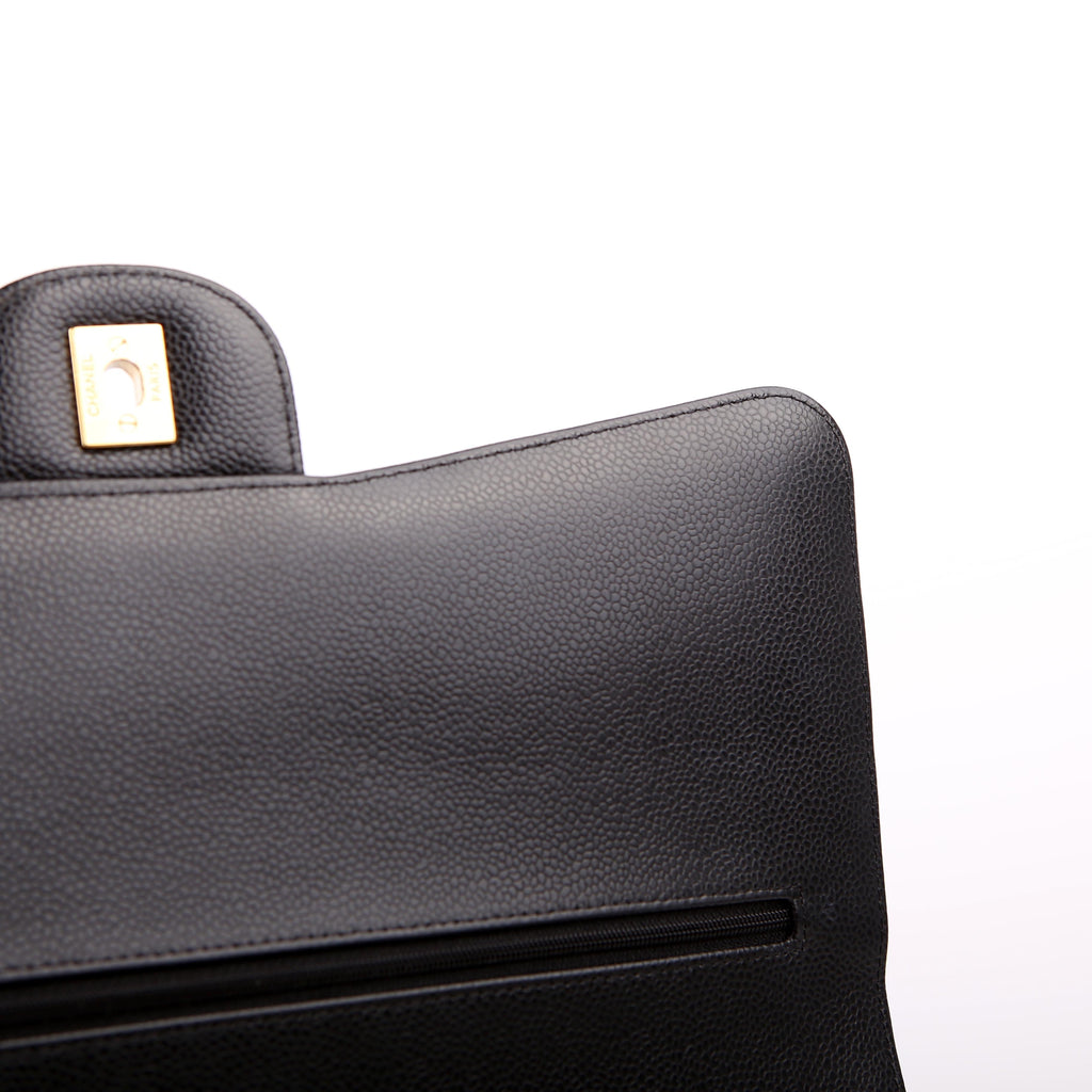 Chanel Classic Flap Maxi Caviar 17-20M Black