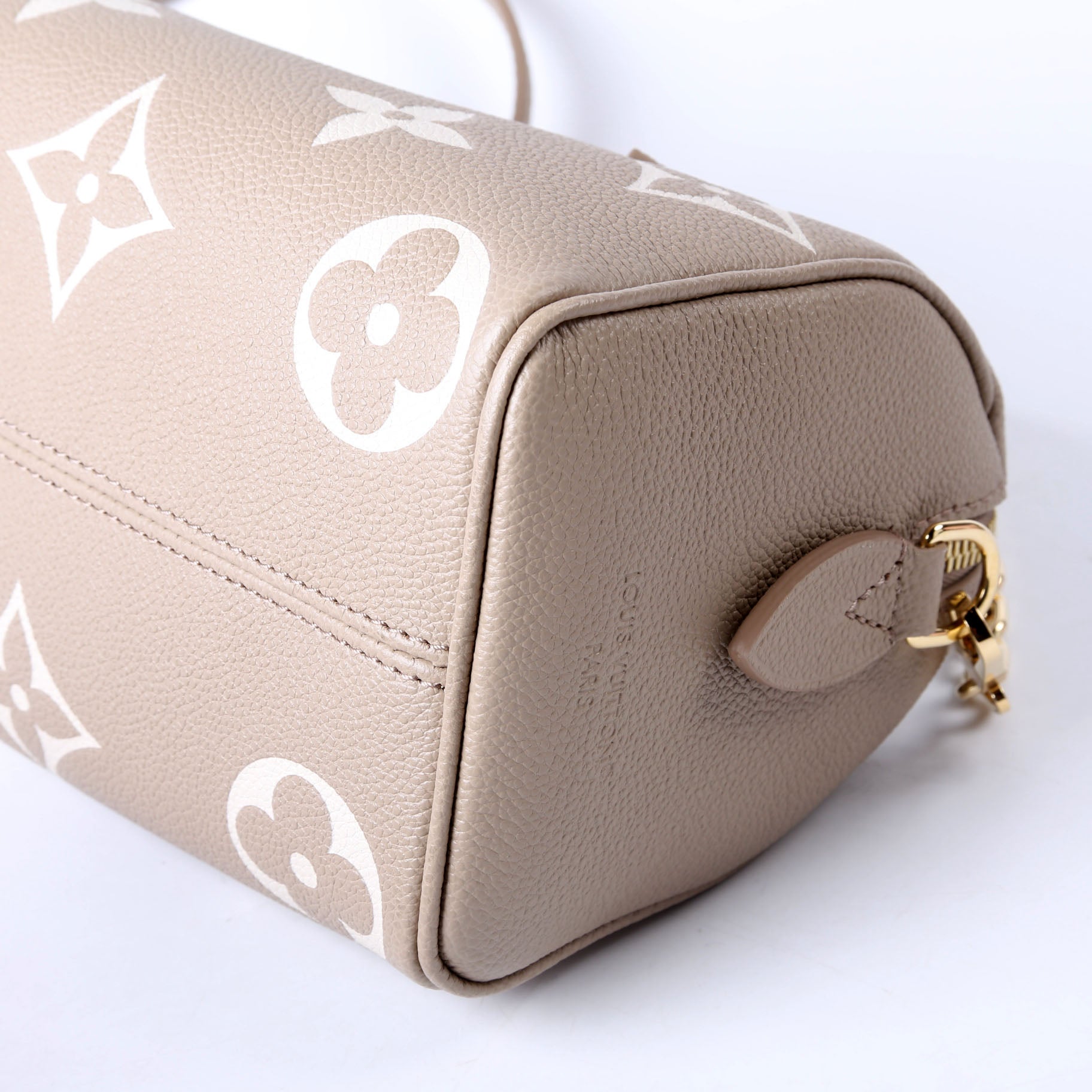 Louis Vuitton Speedy 20 Bandouliere Bicolor Empreinte Turtledove